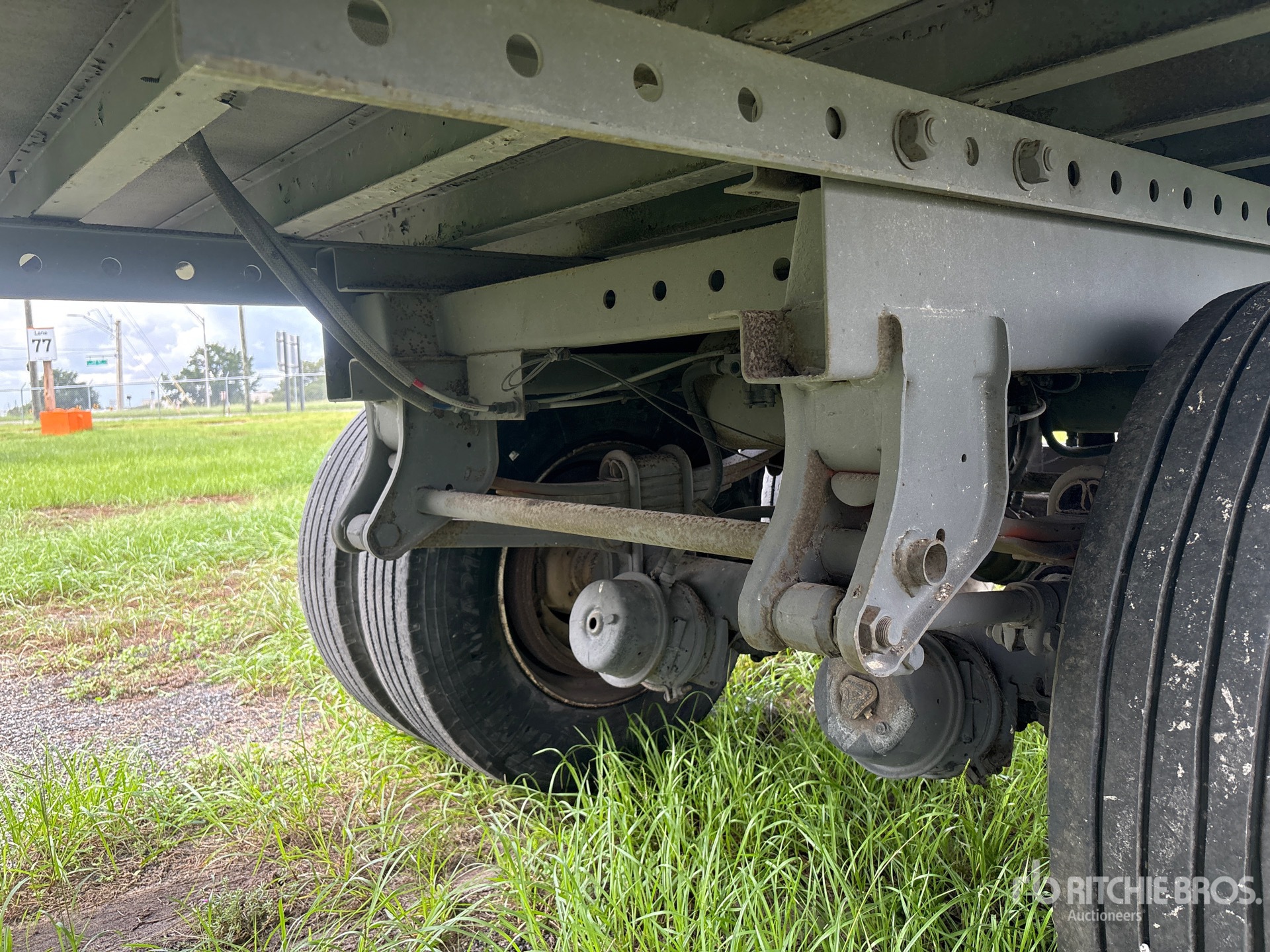 1995 Trailmobile 40 FT X 102 IN T/A