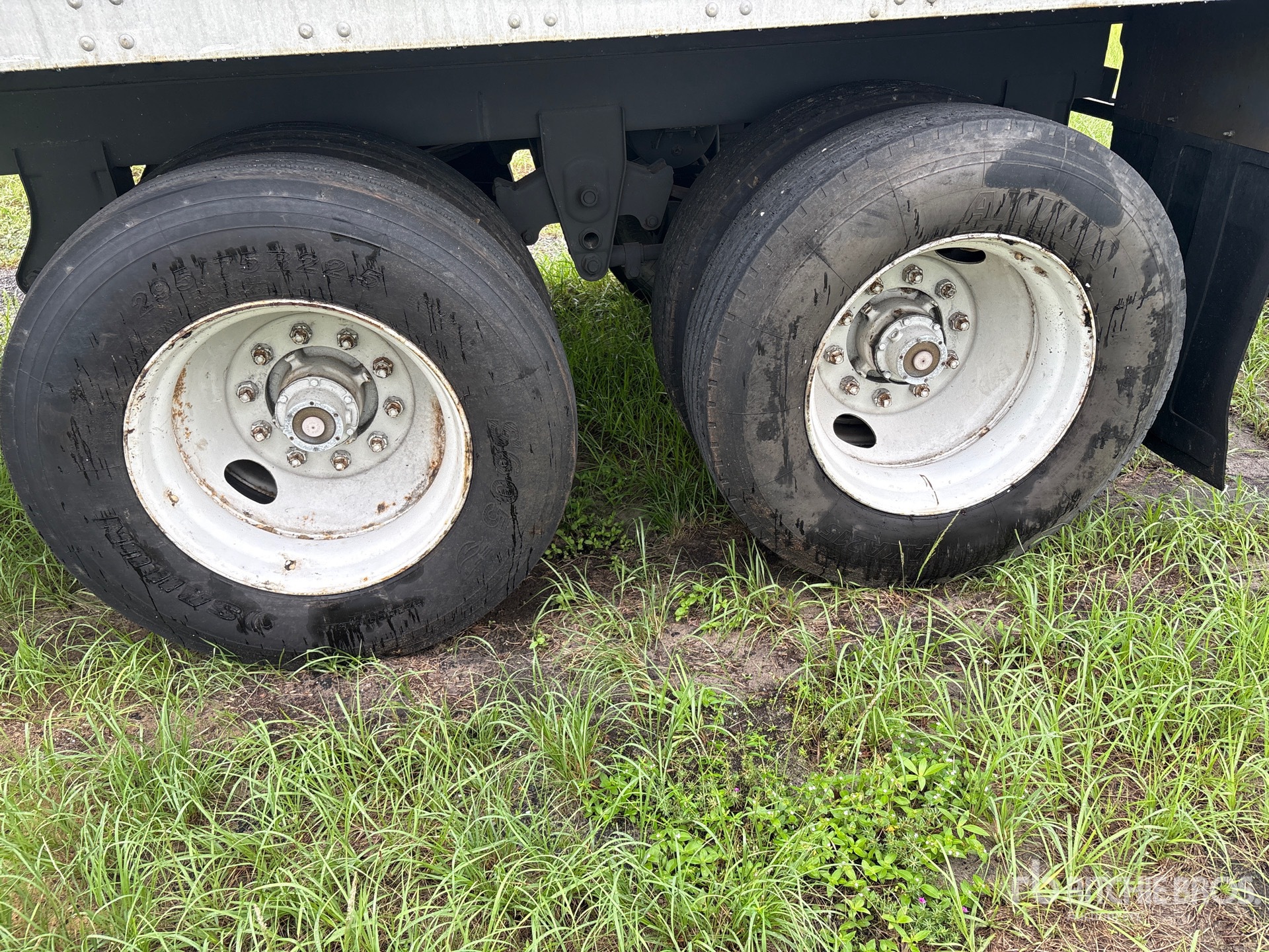 1995 Trailmobile 40 FT X 102 IN T/A