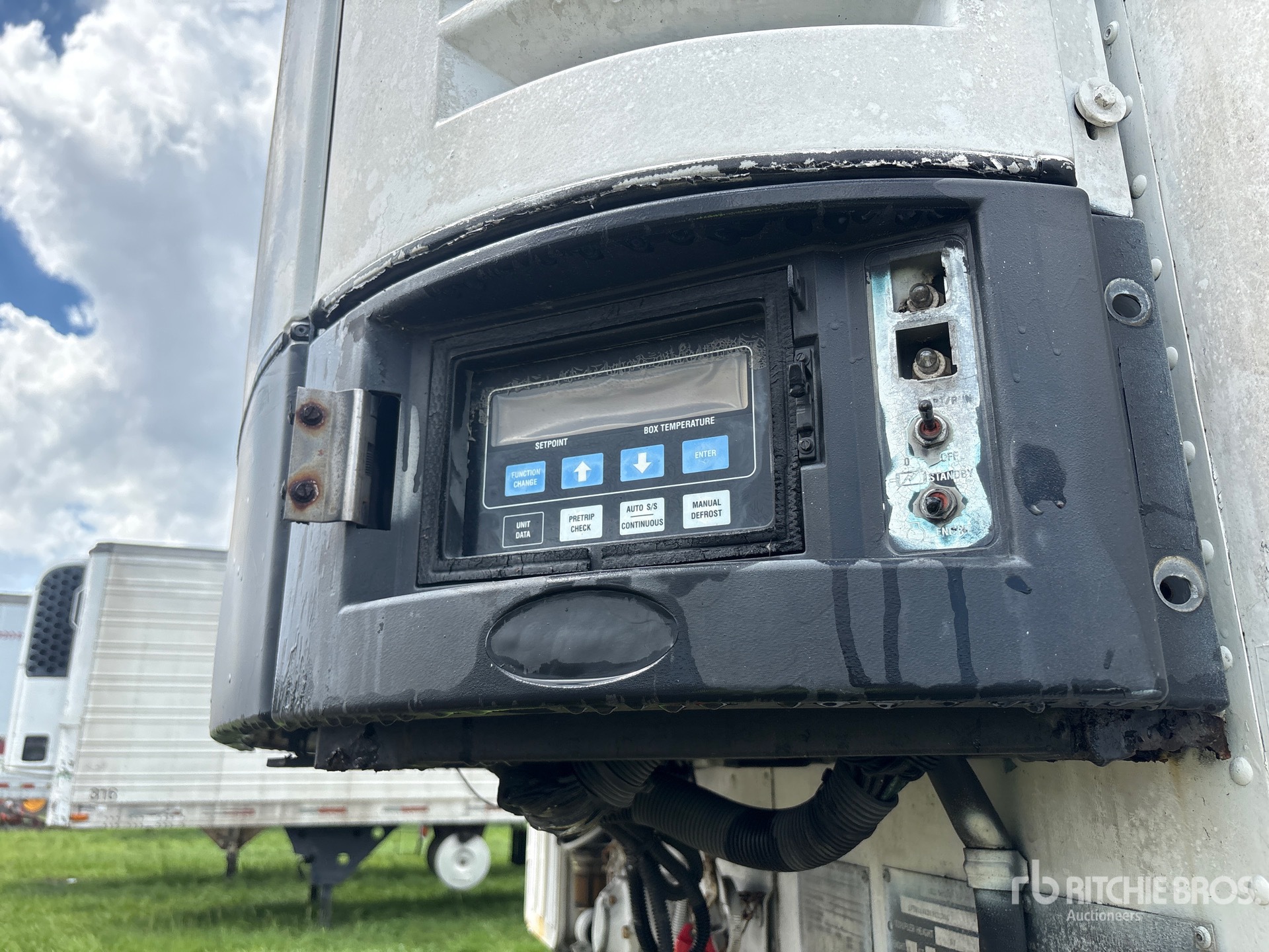 1995 Trailmobile 40 FT X 102 IN T/A