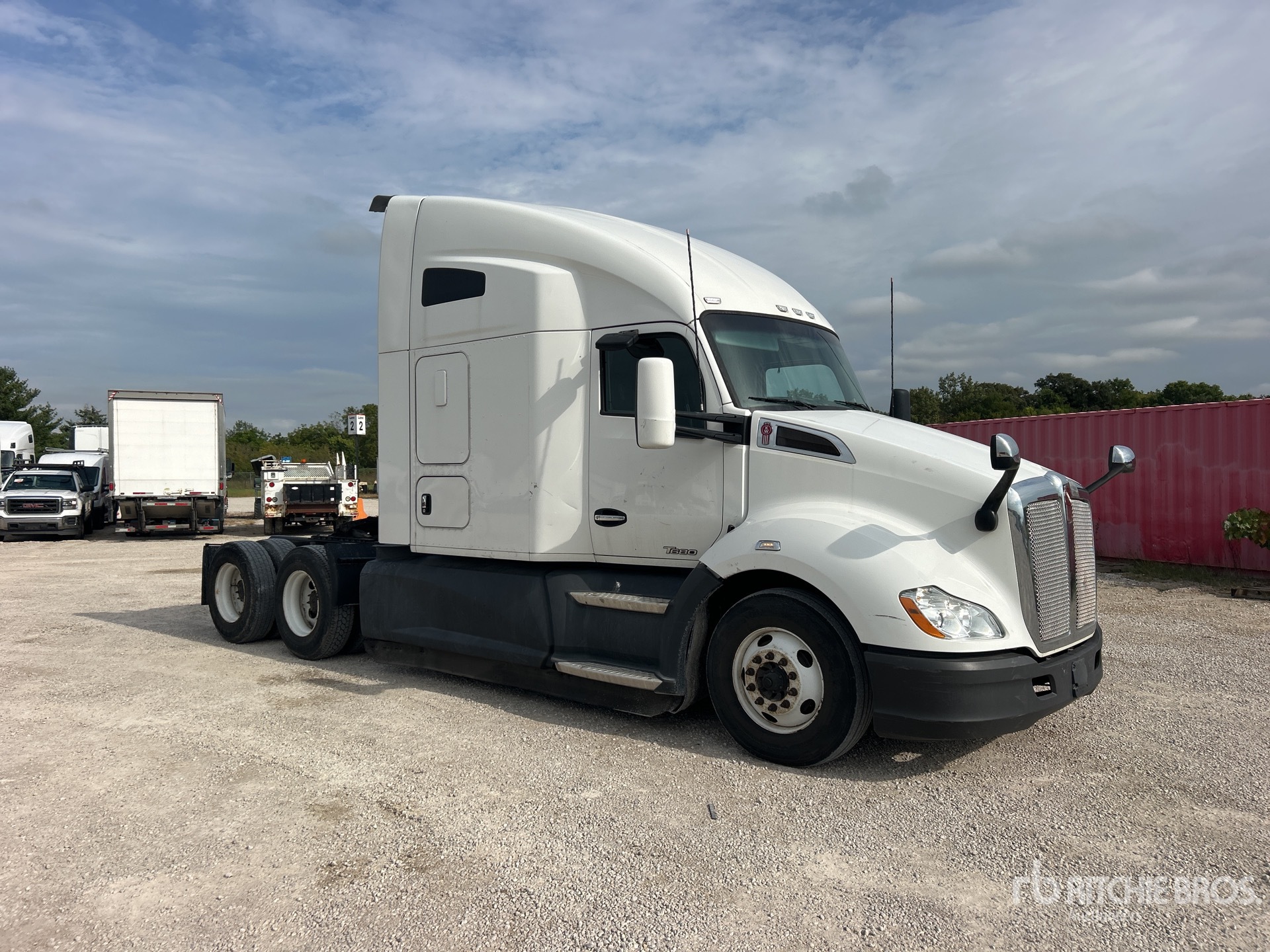2022 Kenworth T680