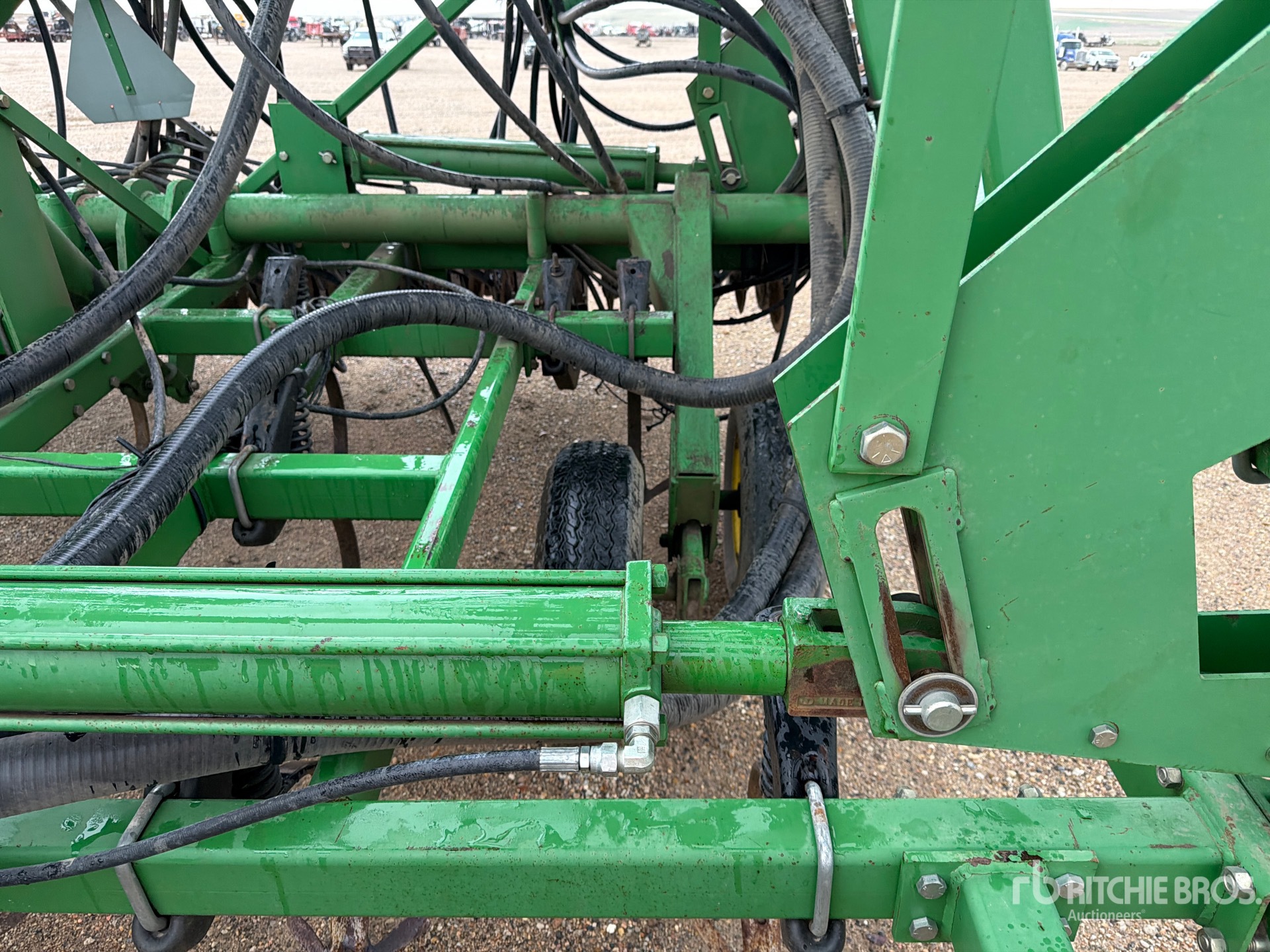 John Deere 730