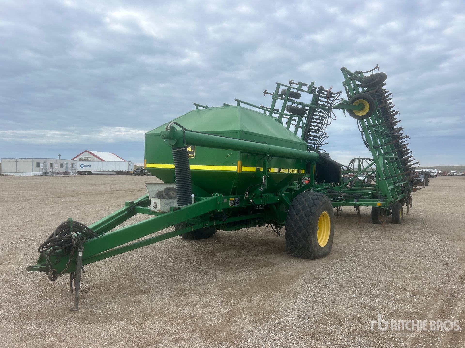 John Deere 730