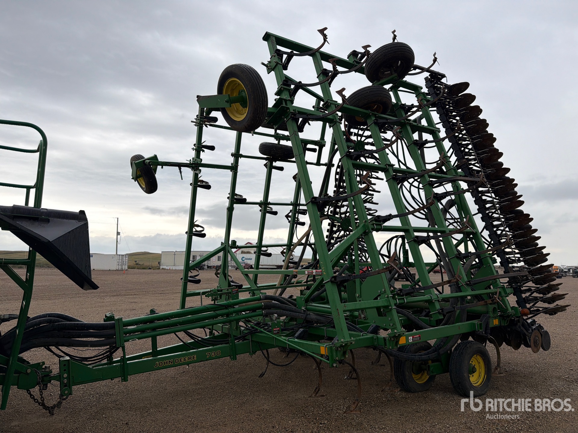 John Deere 730
