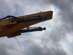Hydraulics with Stick Cylinder