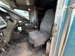 Cab with Seats/armrests