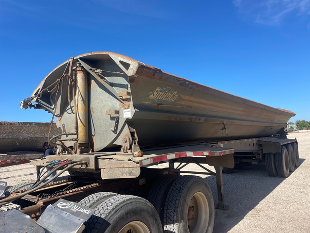 2000 Smithco 36 ft Tri/A Side Dump Trailer