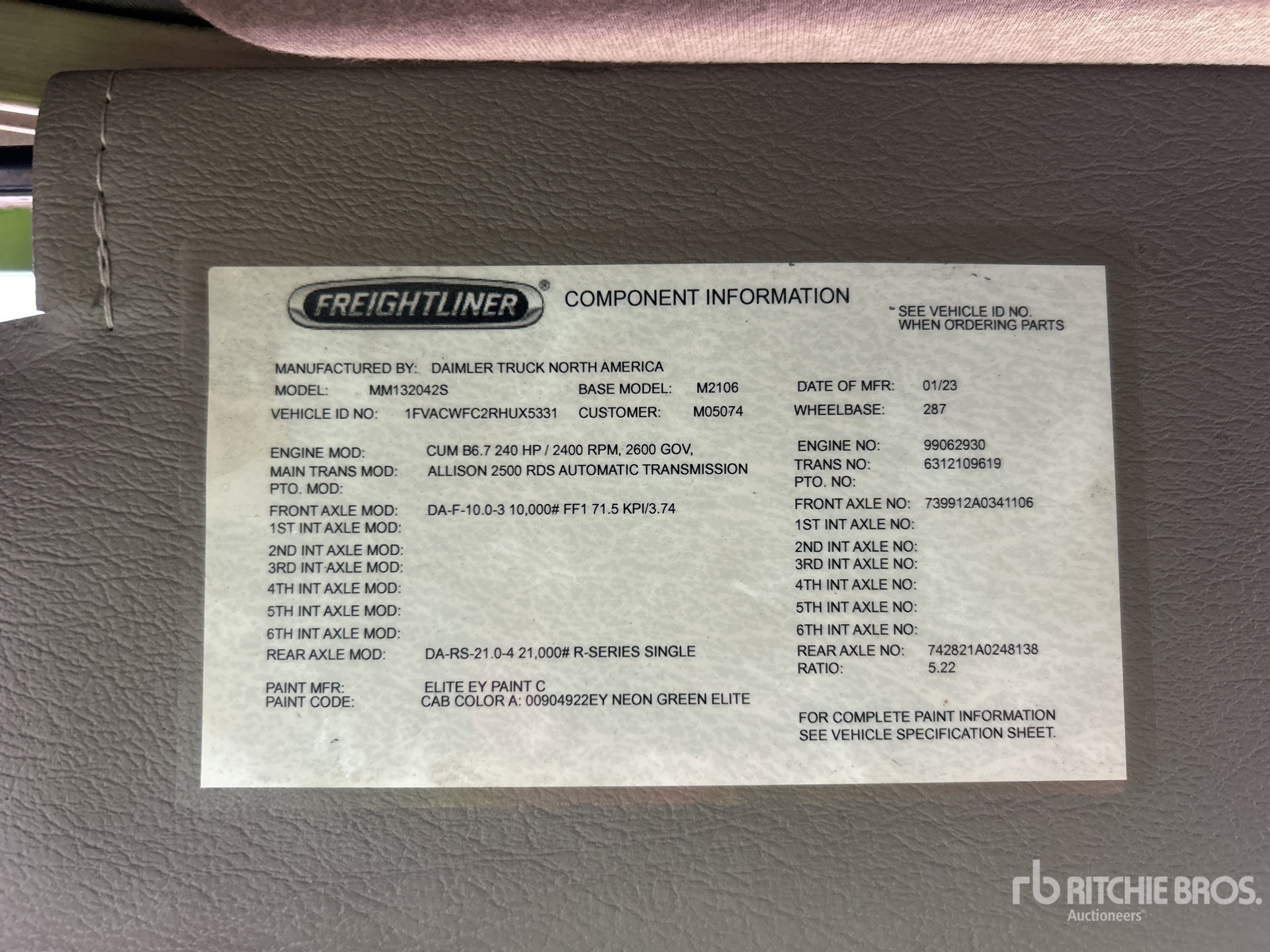 2024 Freightliner M2