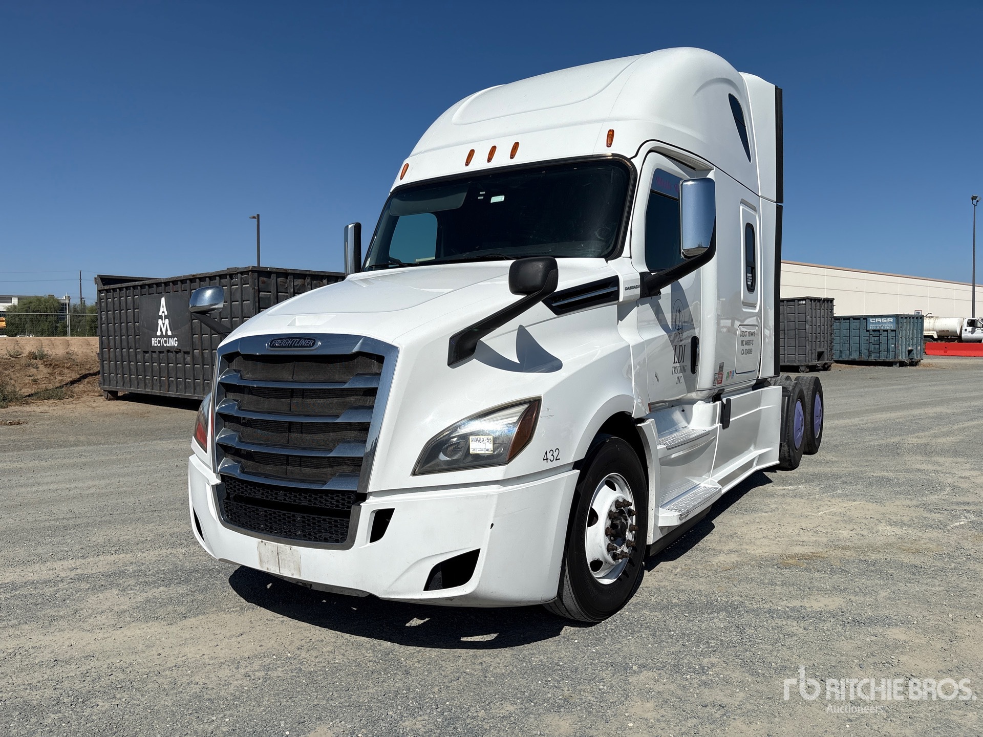 2018 Freightliner CASCADIA 126