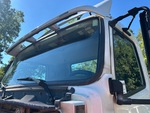 General Appearance with Vetro cabina