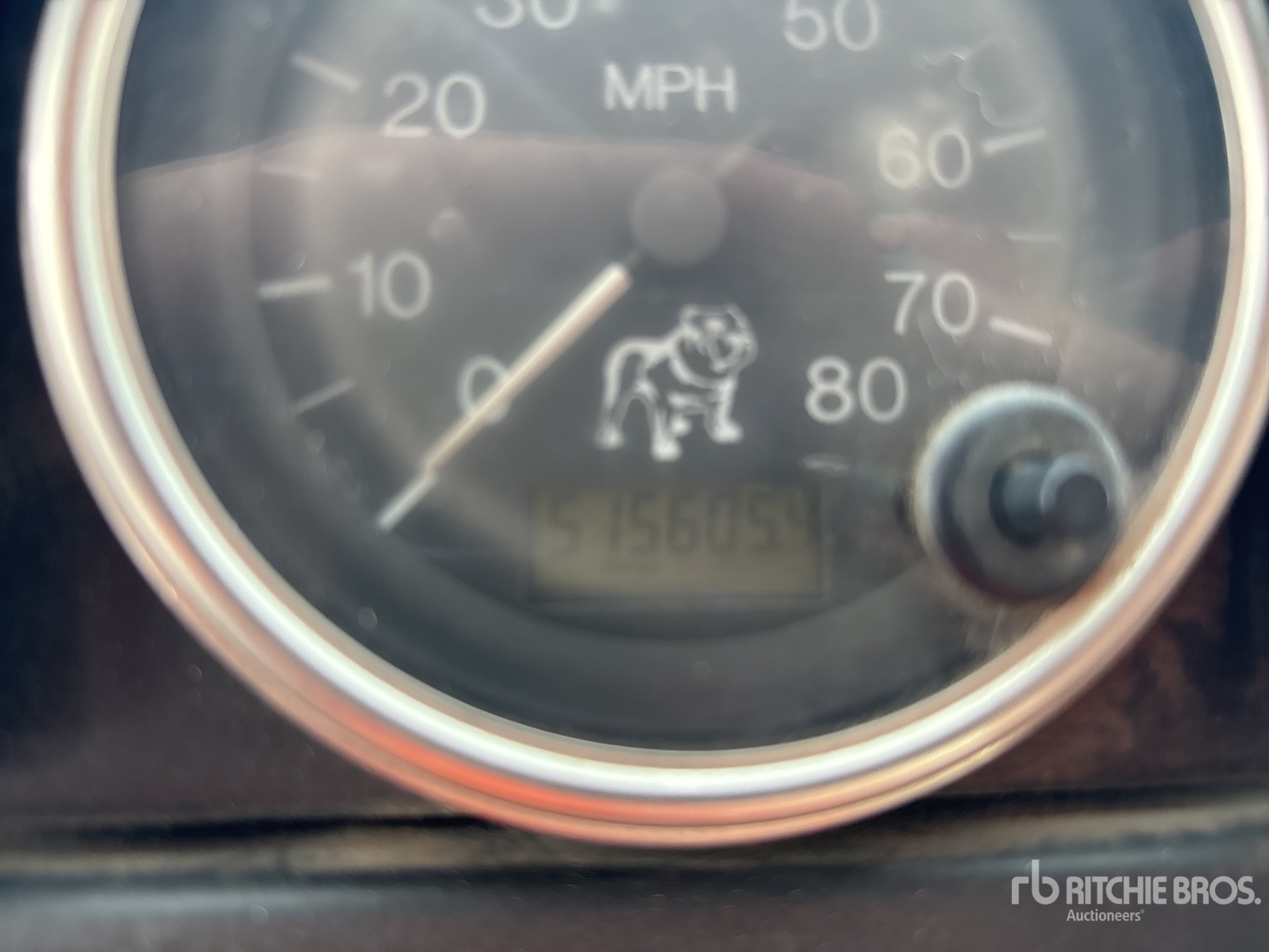 2004 Mack MR688S