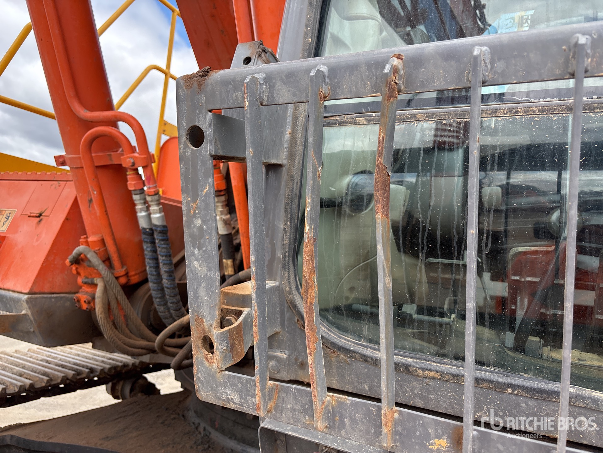 Hitachi ZX470LCH-3