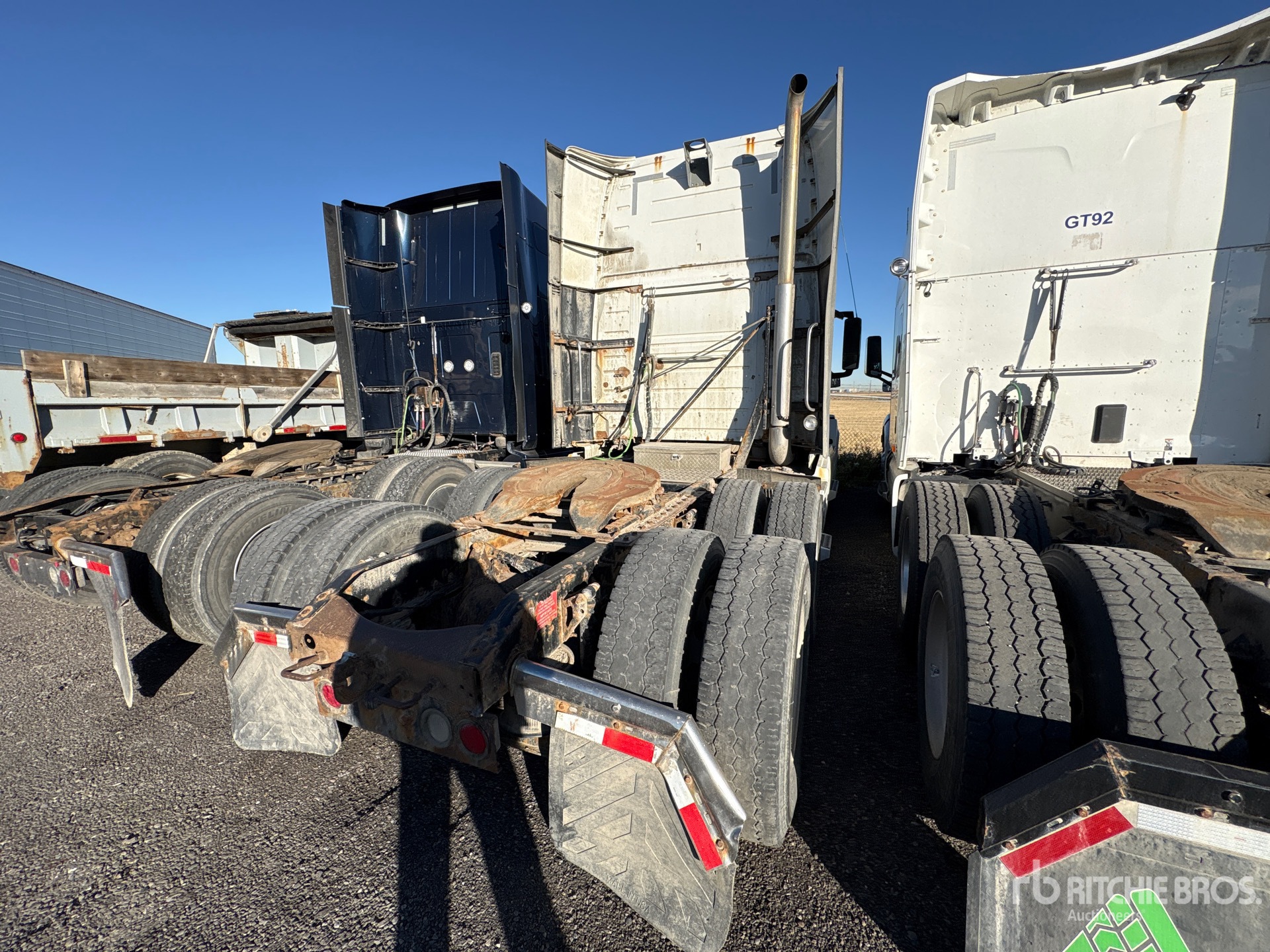 2013 Volvo VNL64T