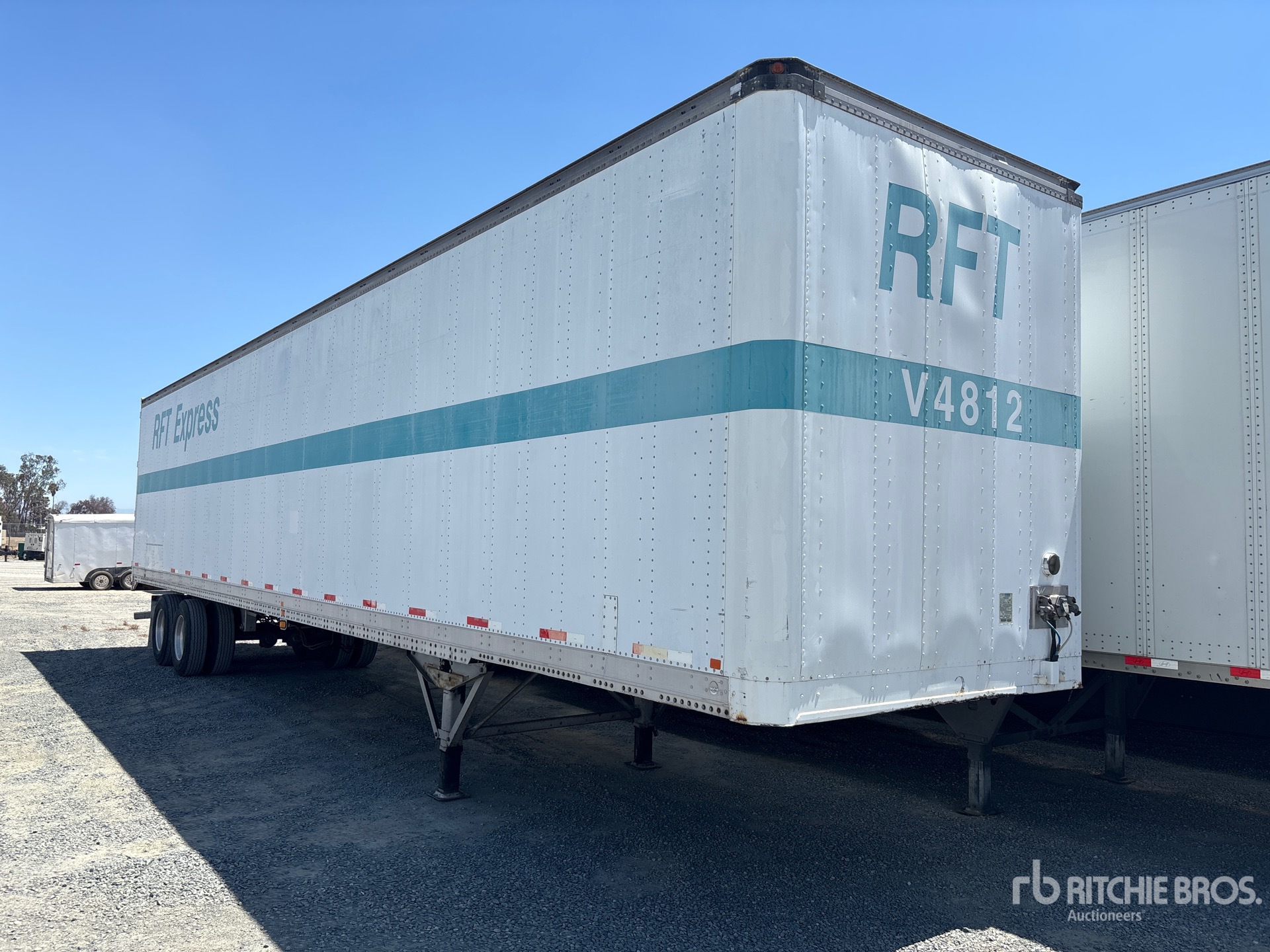 2003 Stoughton 53 FT X 102 IN T/A