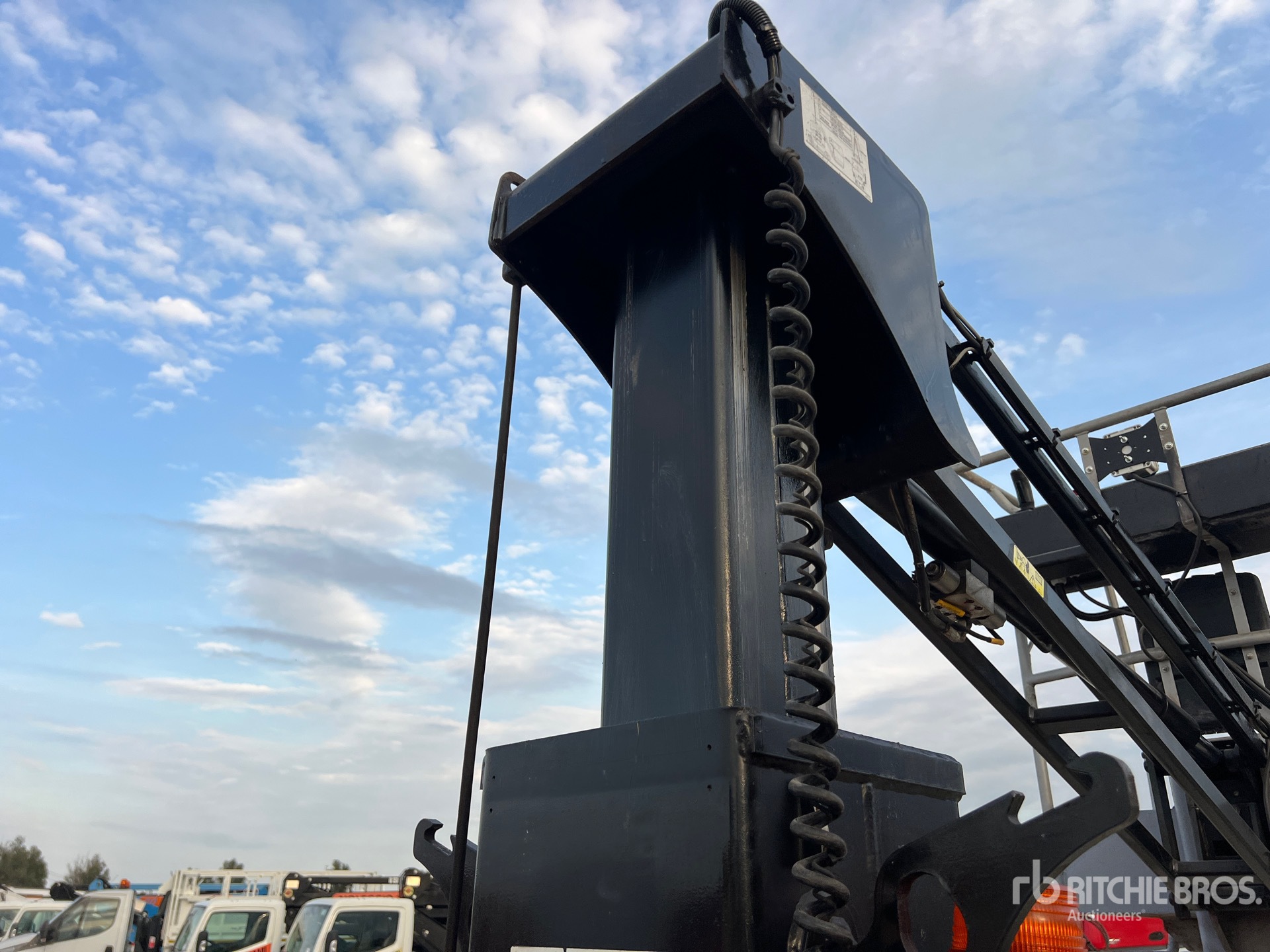 2020 Manitou 100 VJR