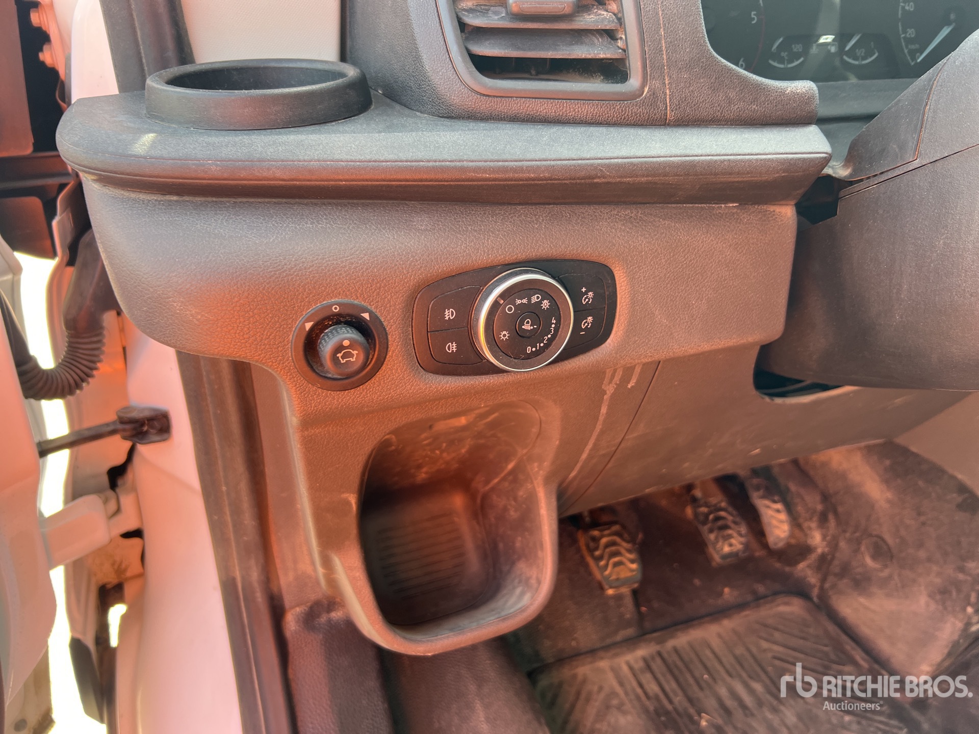 2024 Ford TRANSIT
