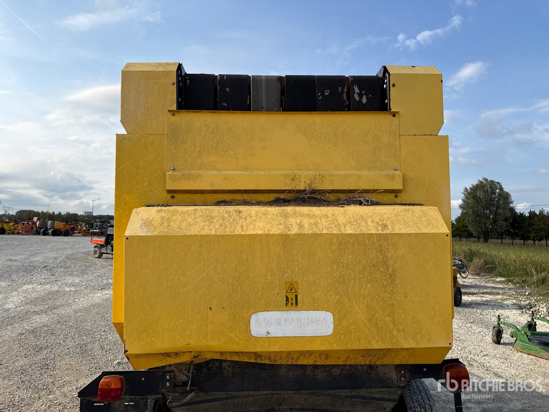 2012 New Holland BR7070