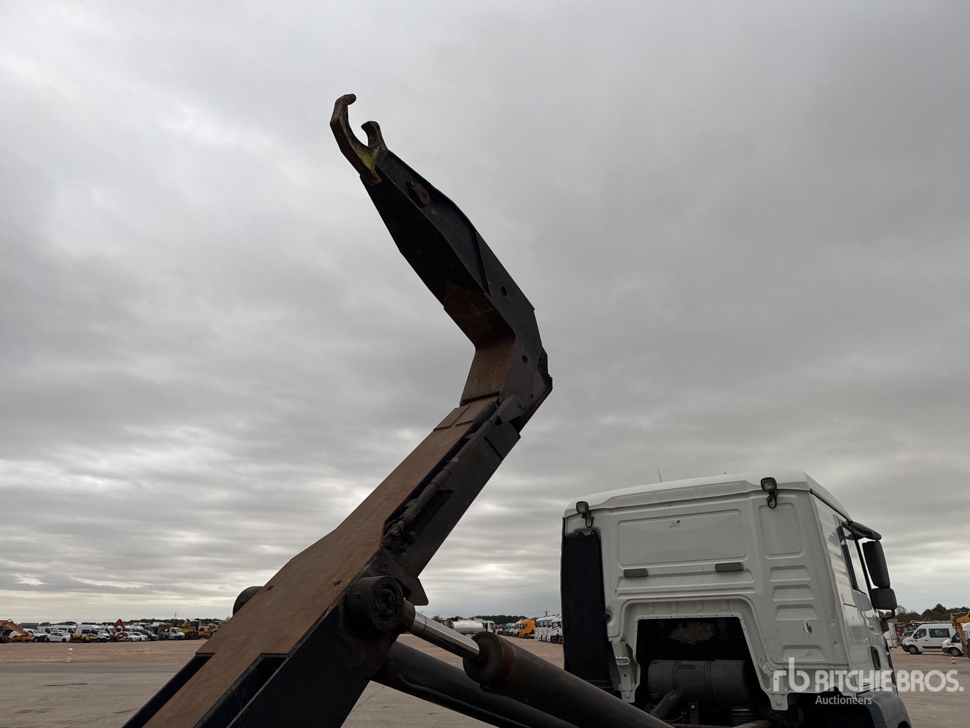 2002 Man CAMION AMPLIROLL 6X2