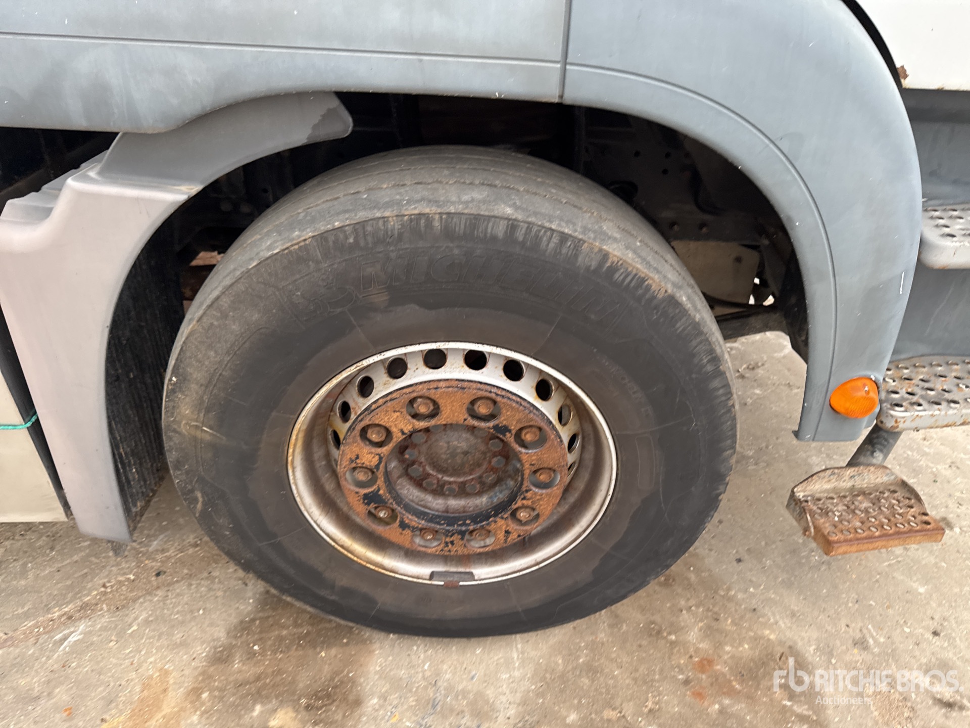 2002 Man CAMION AMPLIROLL 6X2