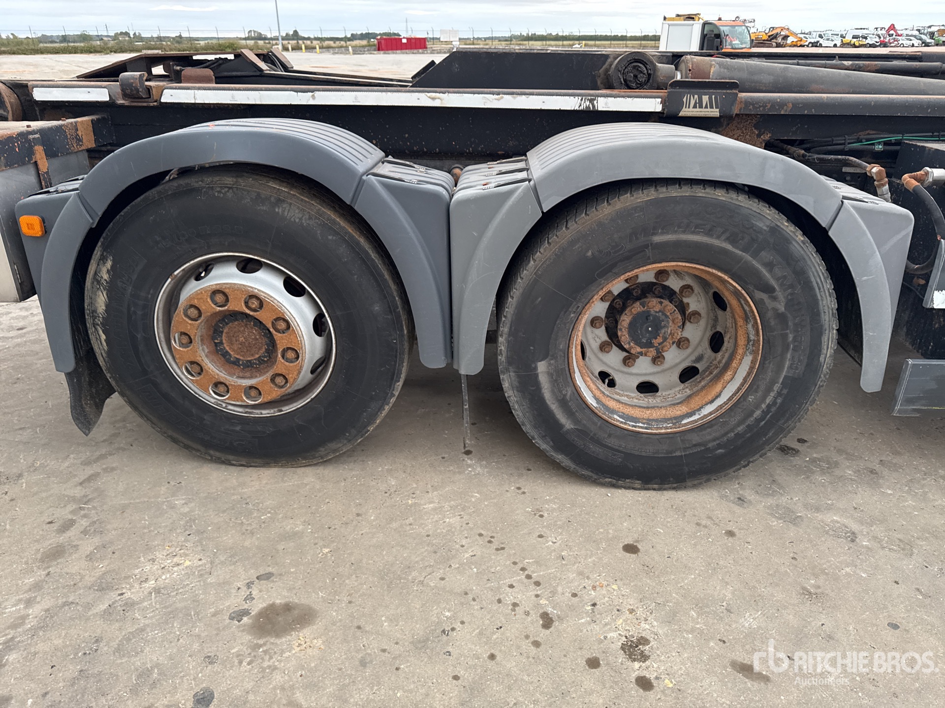 2002 Man CAMION AMPLIROLL 6X2