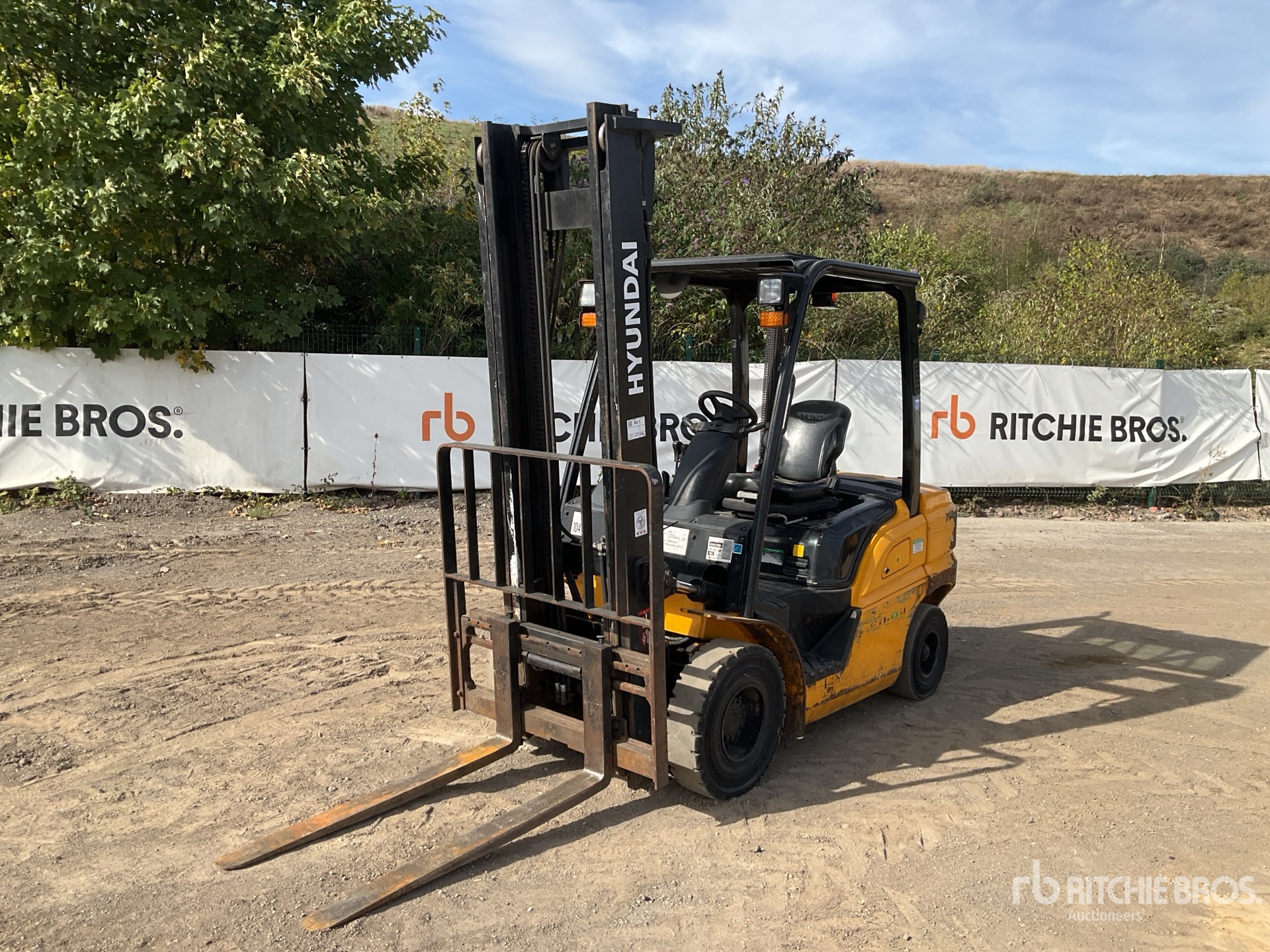 Photo of 2021 Hyundai 2380 kg