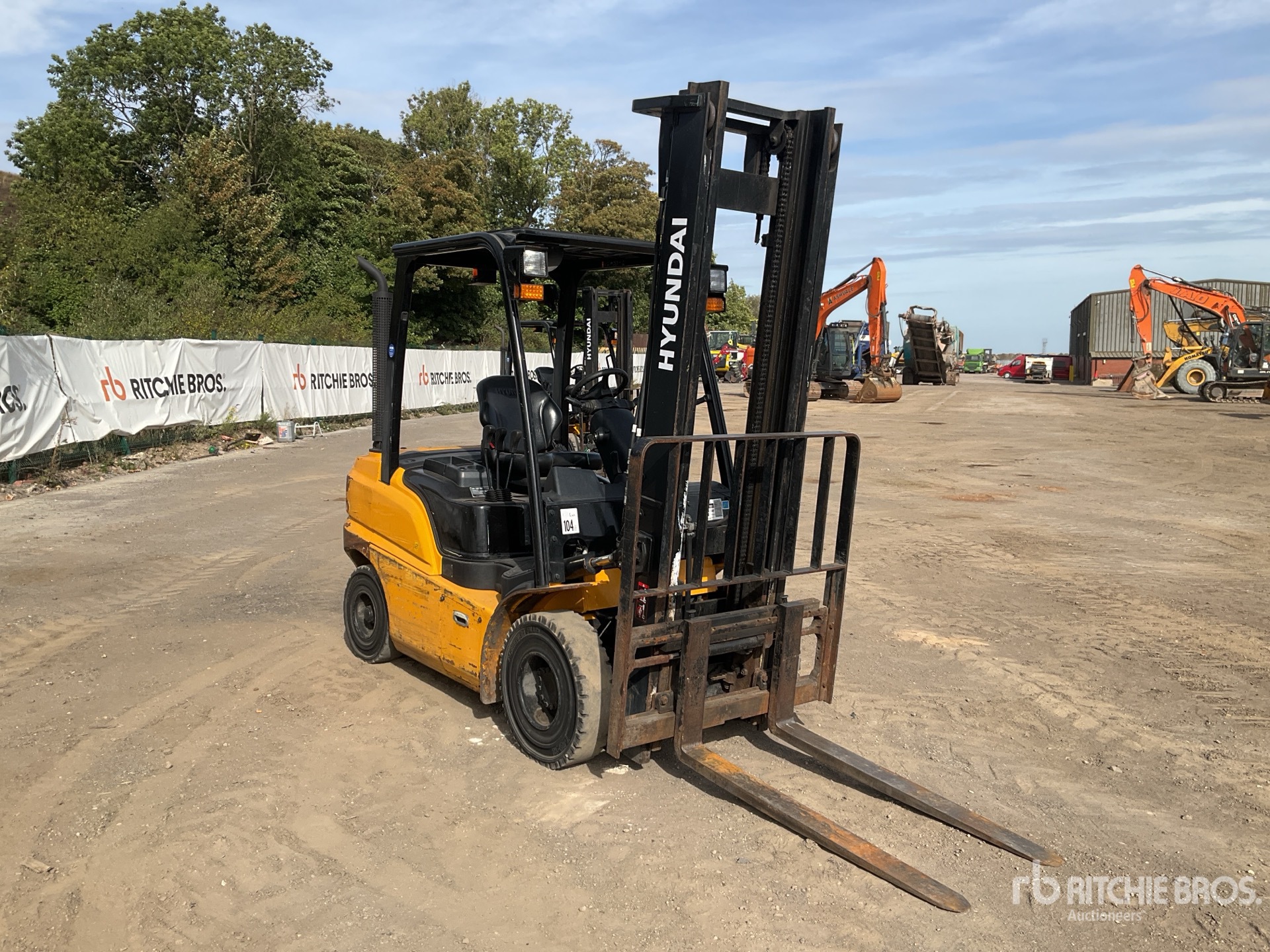 2021 Hyundai 25D-9V