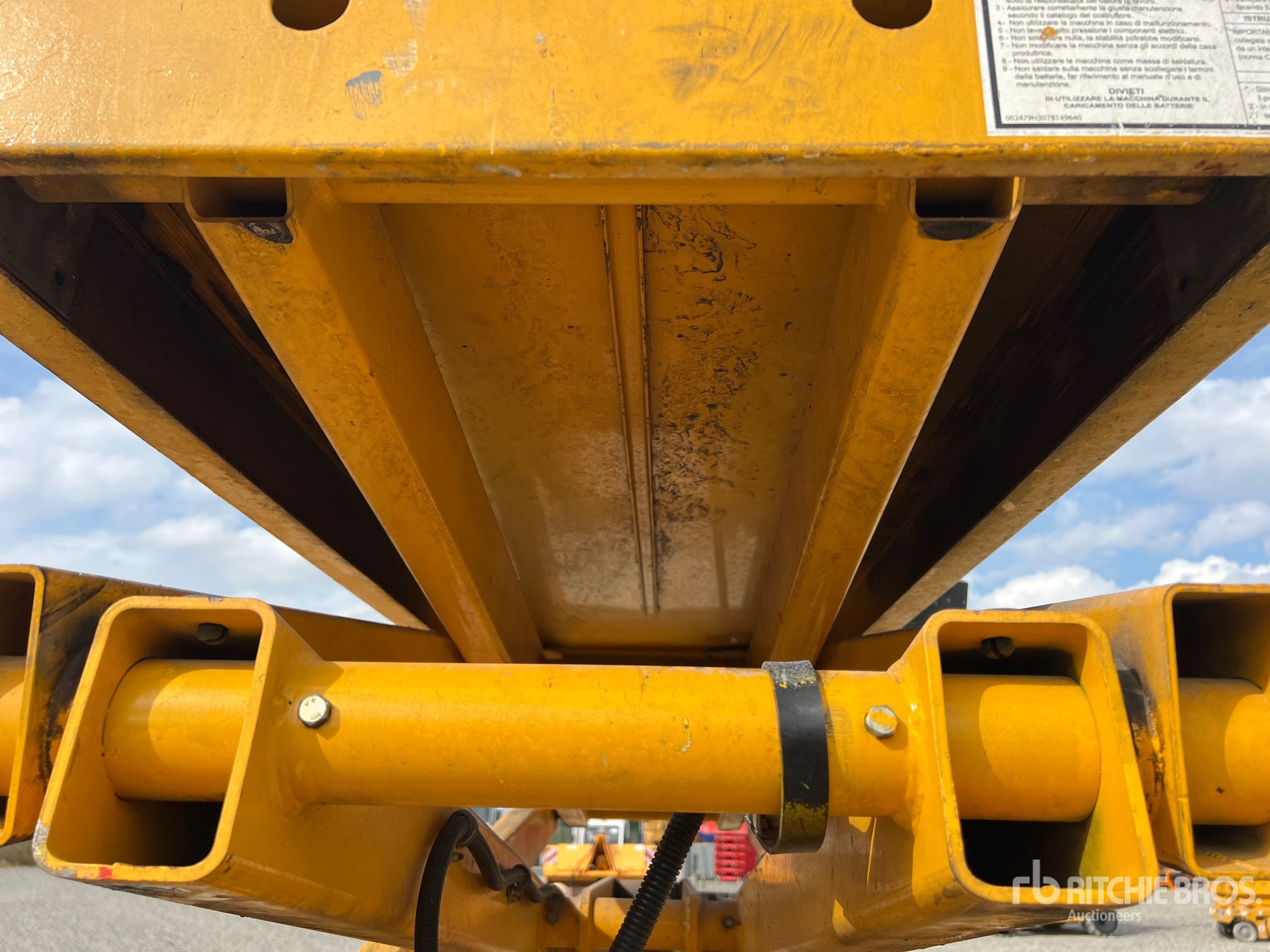2007 Haulotte COMPACT 10N