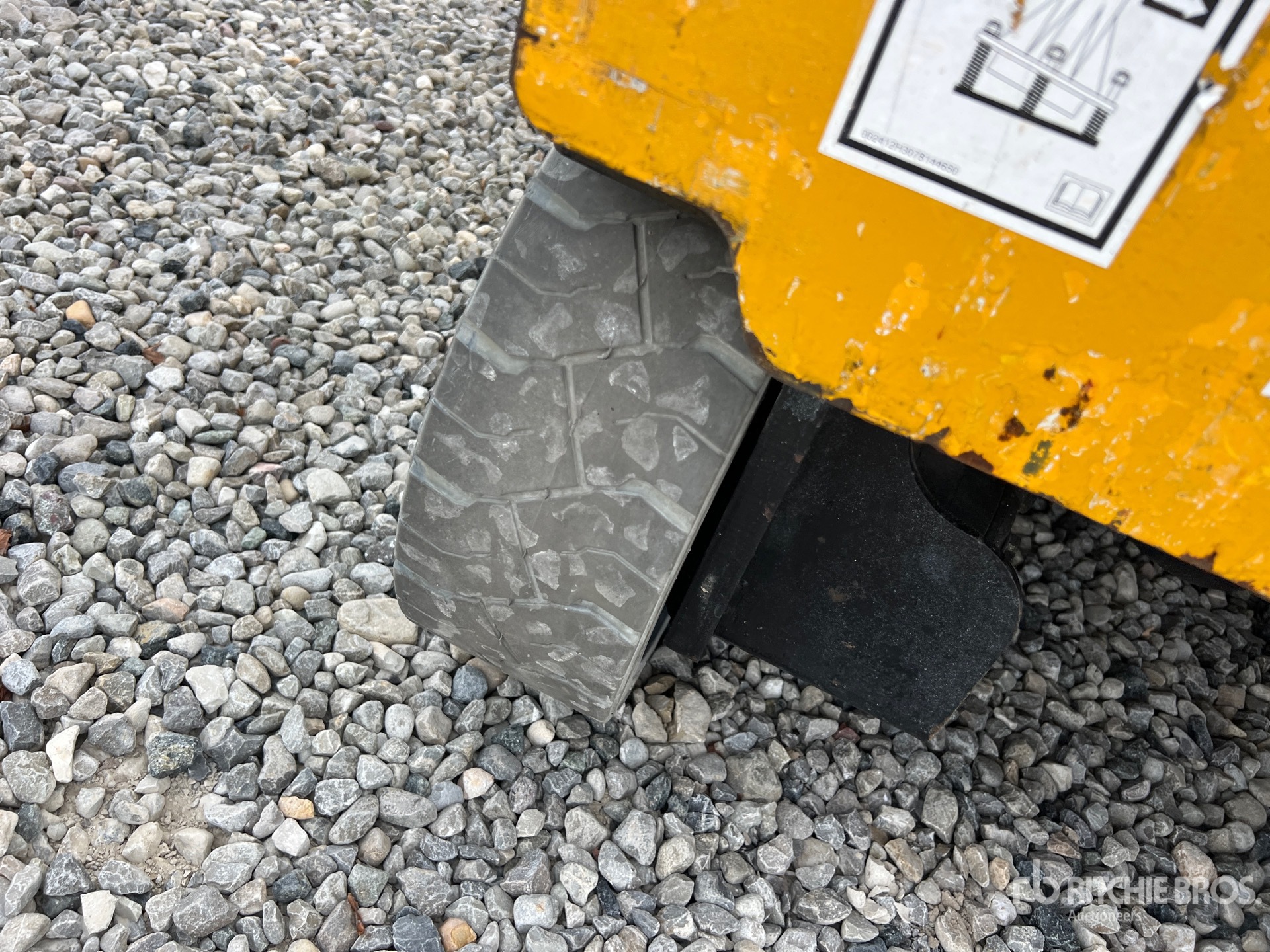 2007 Haulotte COMPACT 10N