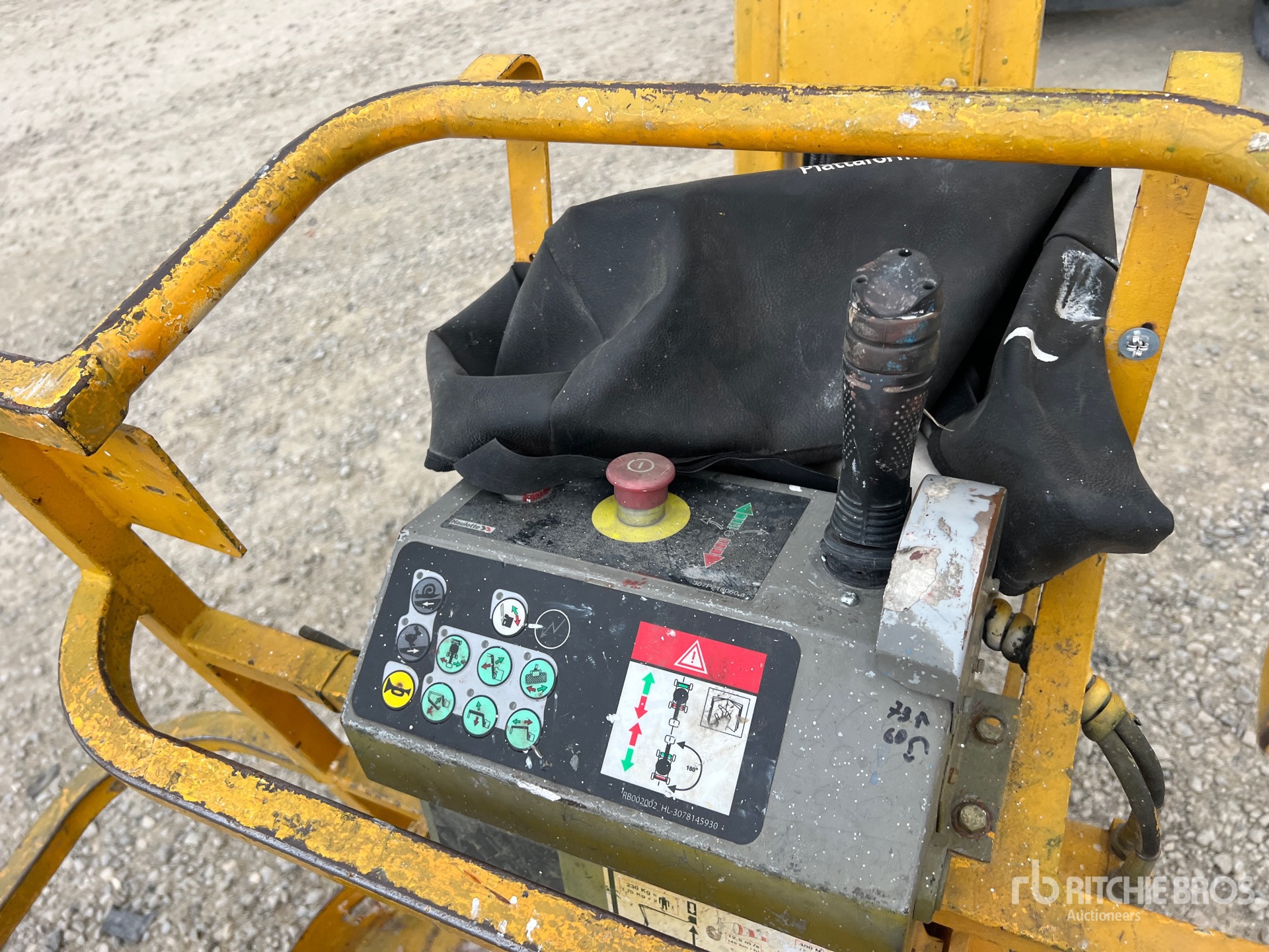 2009 Haulotte HA12IP