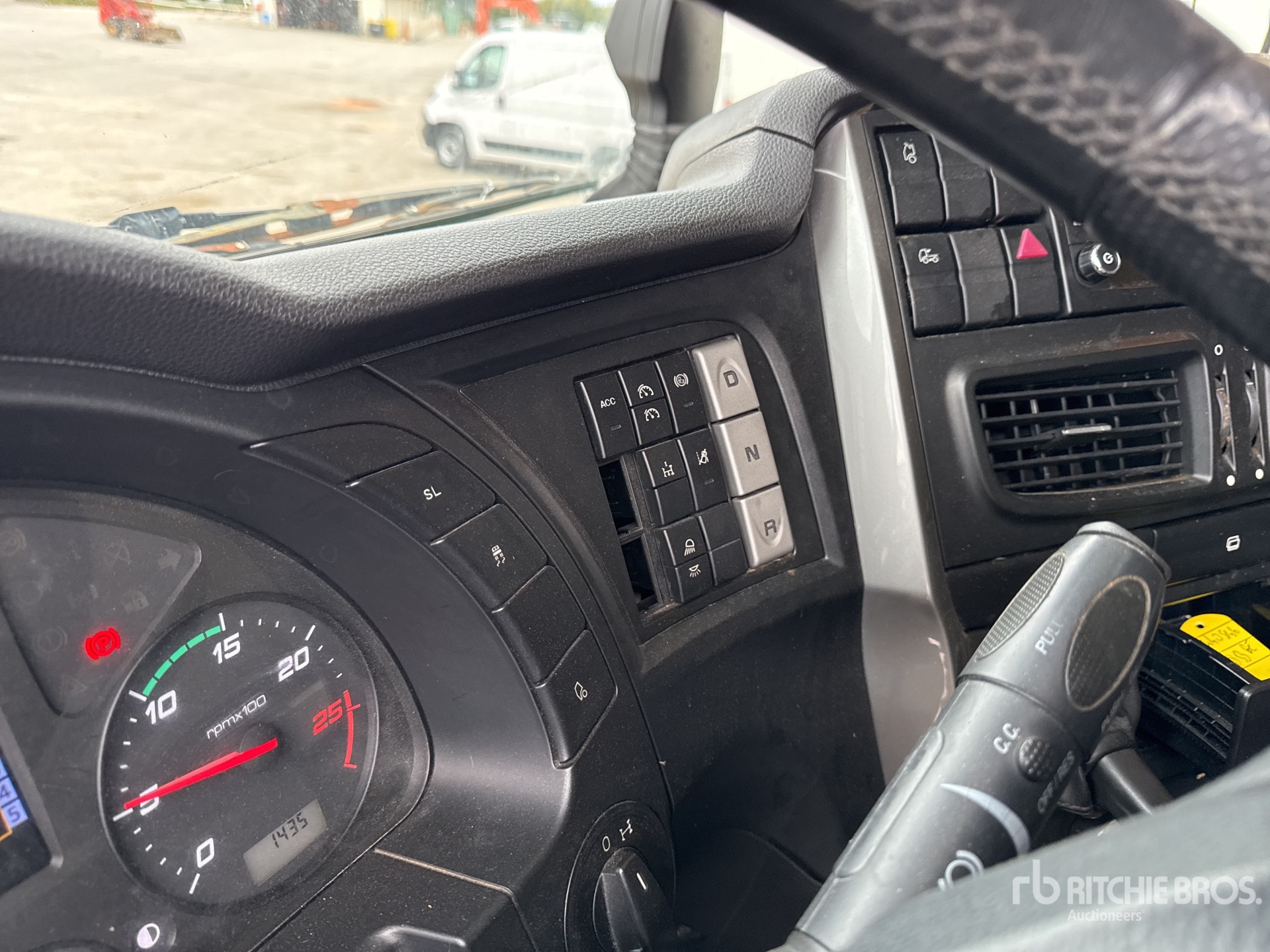 2017 Iveco STRALIS 460 XP