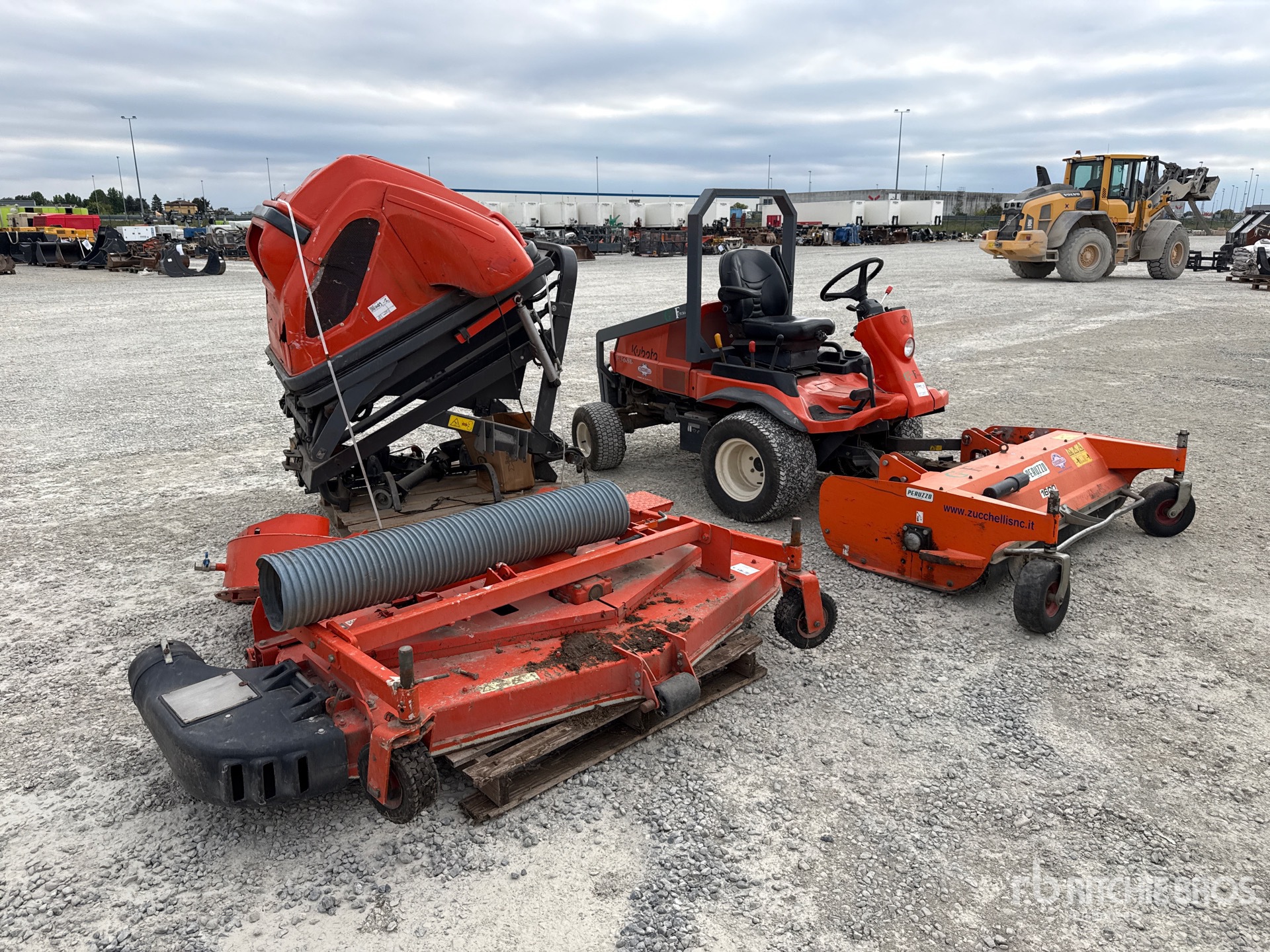 Kubota F3680