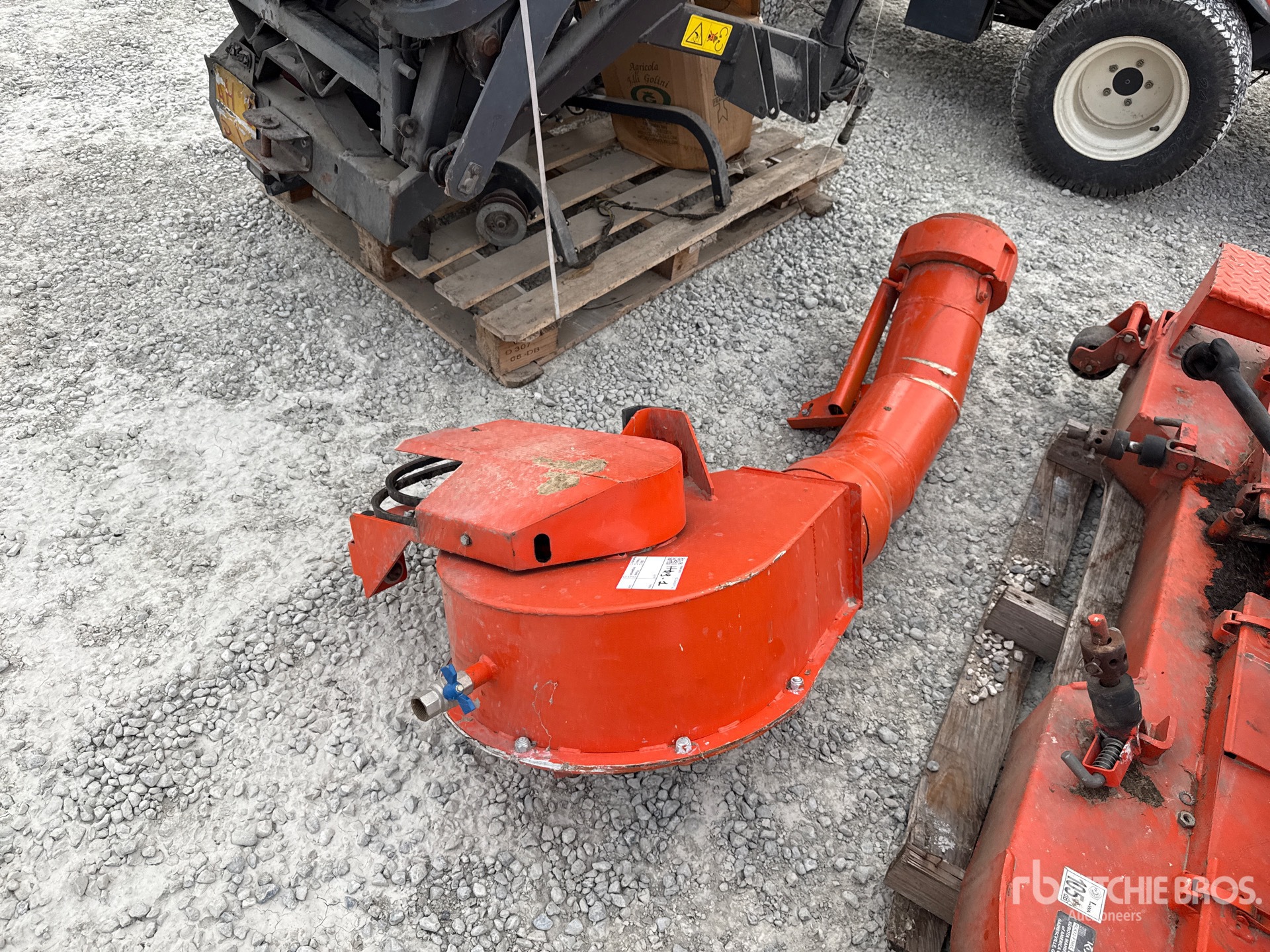 Kubota F3680