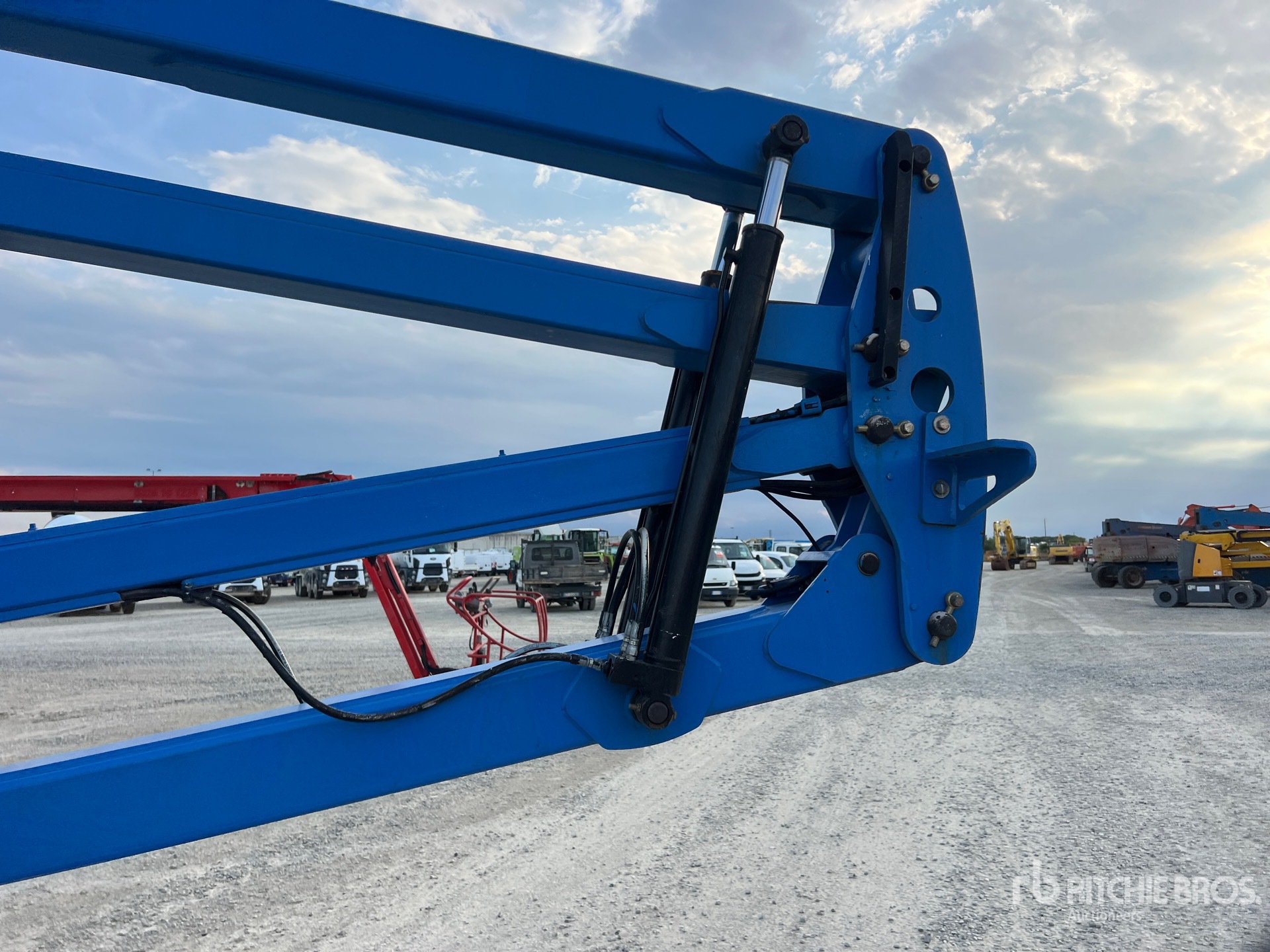 2009 Genie Z45/25