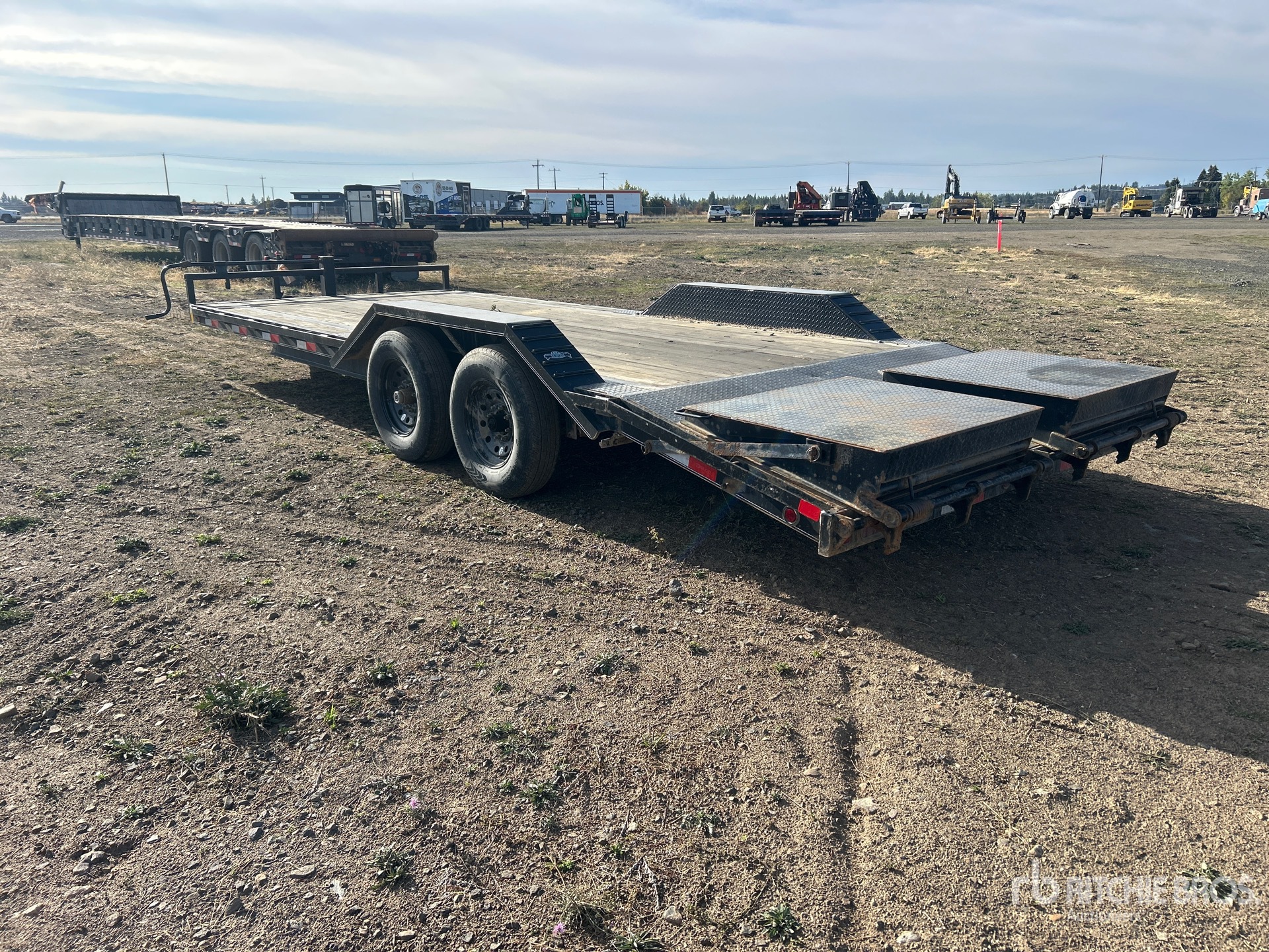 2024 Delco C722A72ESMK