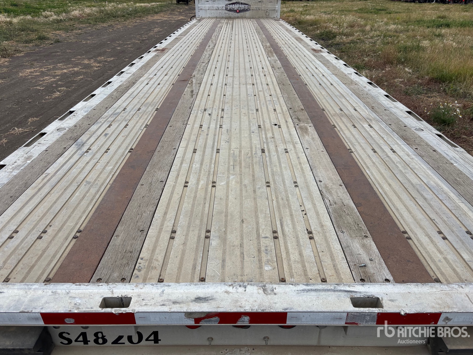 2012 Wilson 48 FT T/A SPREAD AXLE