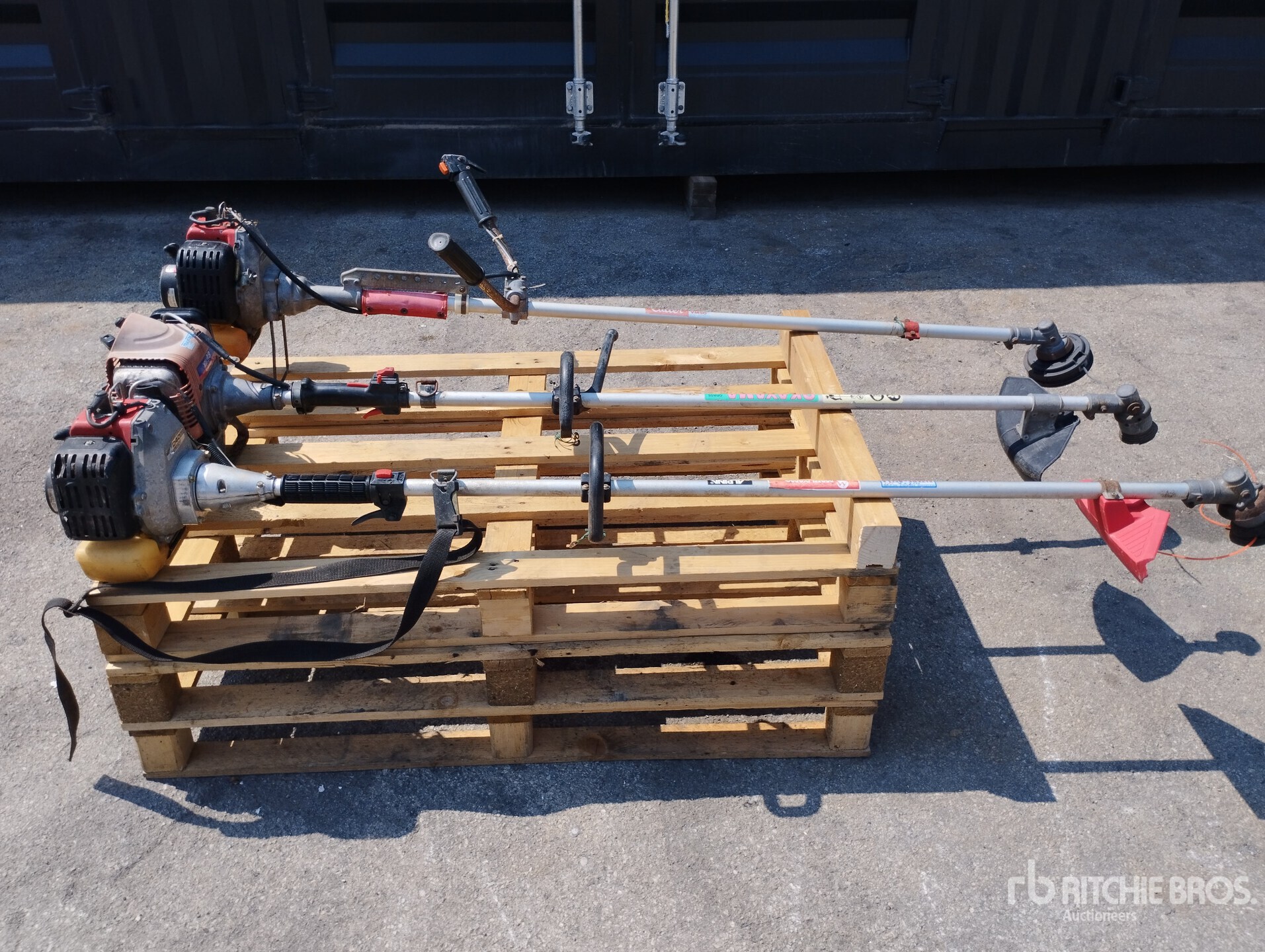 Photo of Kawasaki Quantity of (3)