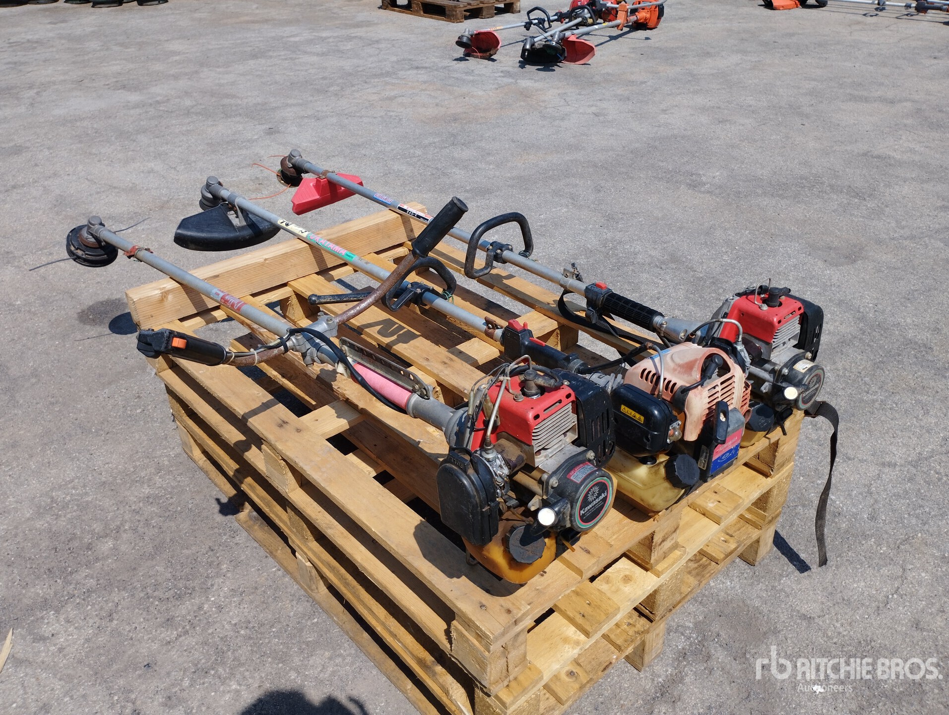 Kawasaki QUANTITY OF (3)