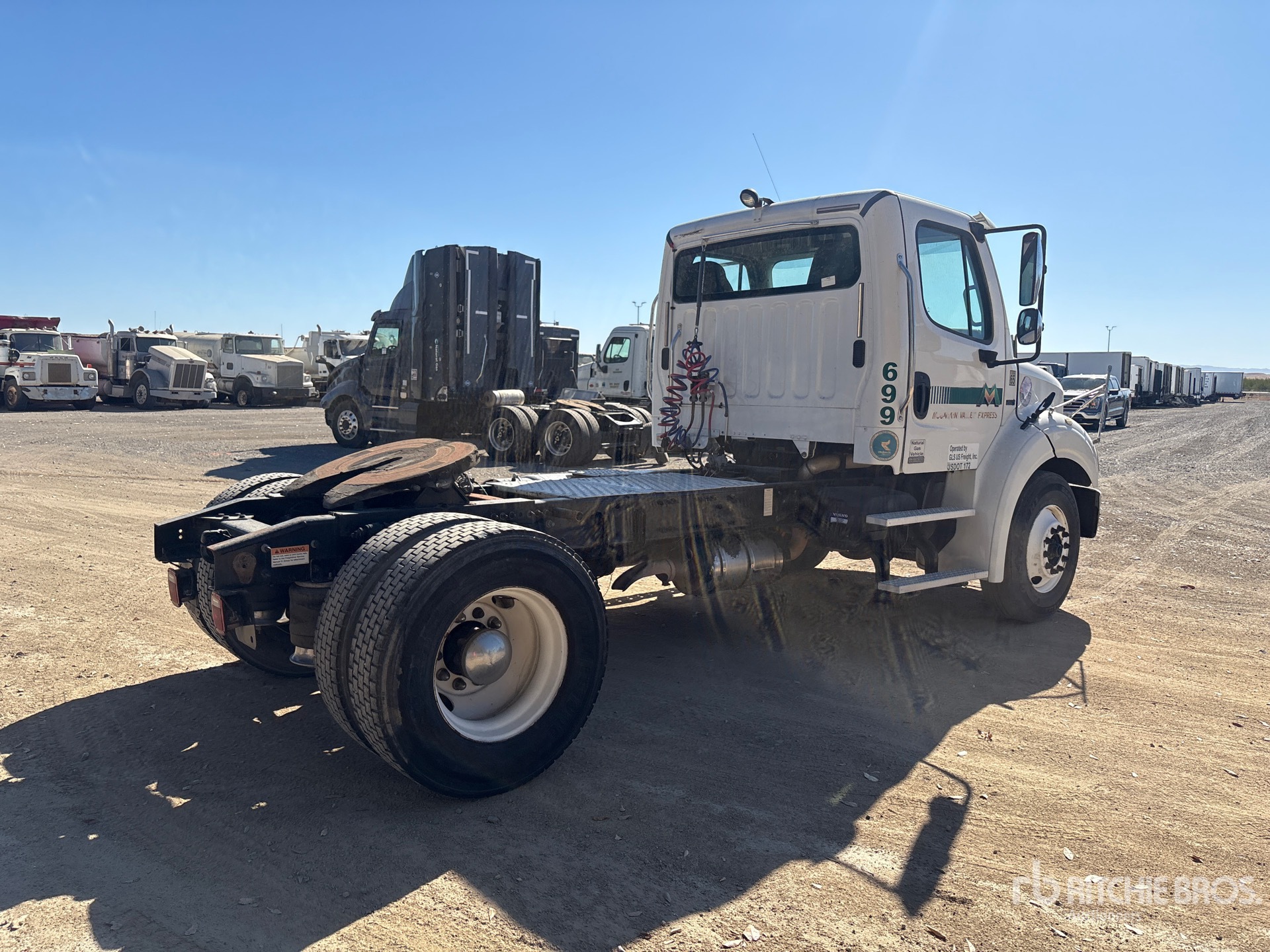 2018 Freightliner M2 112