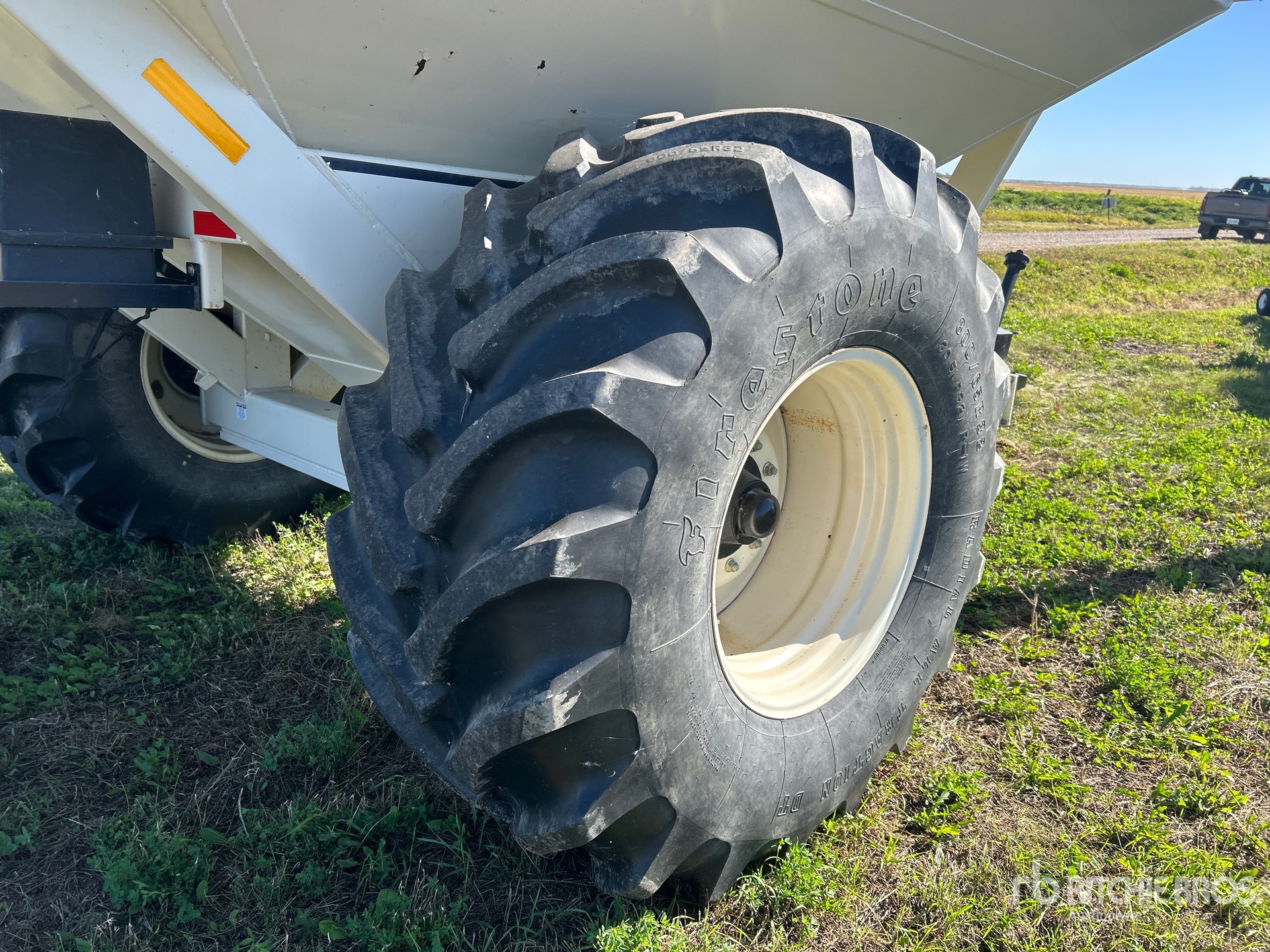 2005 Bourgault SMARTCART 750