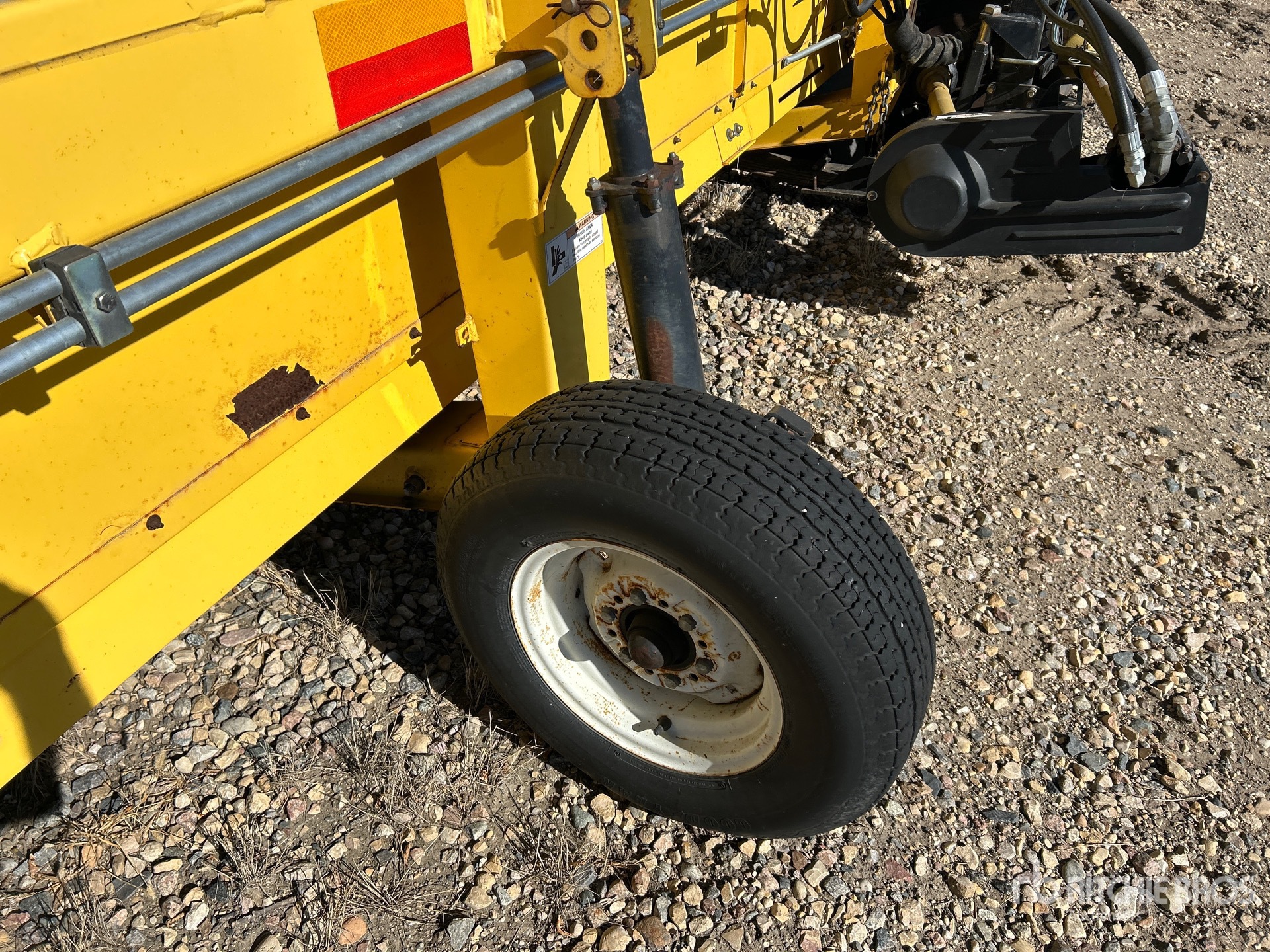 2004 New Holland 94C