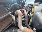 Moteur with Engine - Right Side