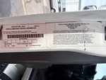 General Appearance with Étiquette de conformité aux normes fédérale pour véhicules à moteur