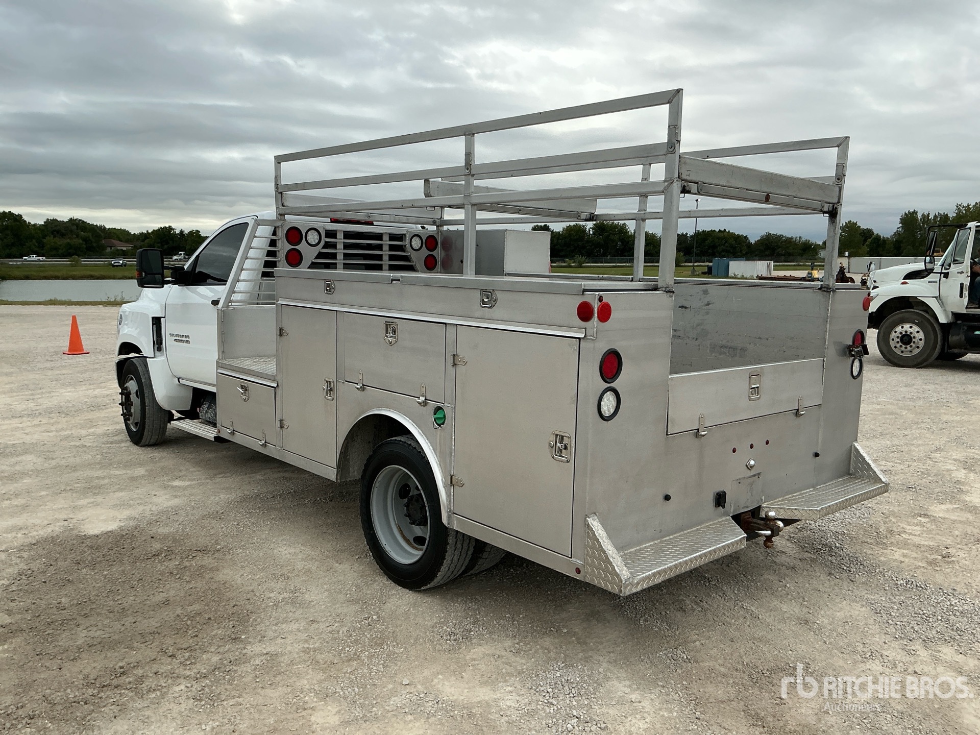 2019 Chevrolet SILVERADO 4500