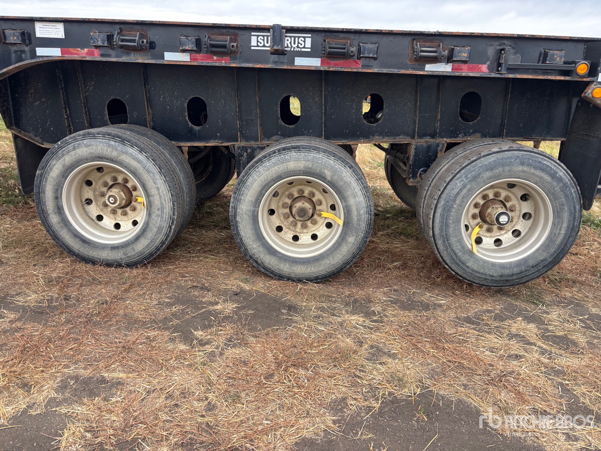 2012 Gerrys 40 FT TRI/A FLATBED