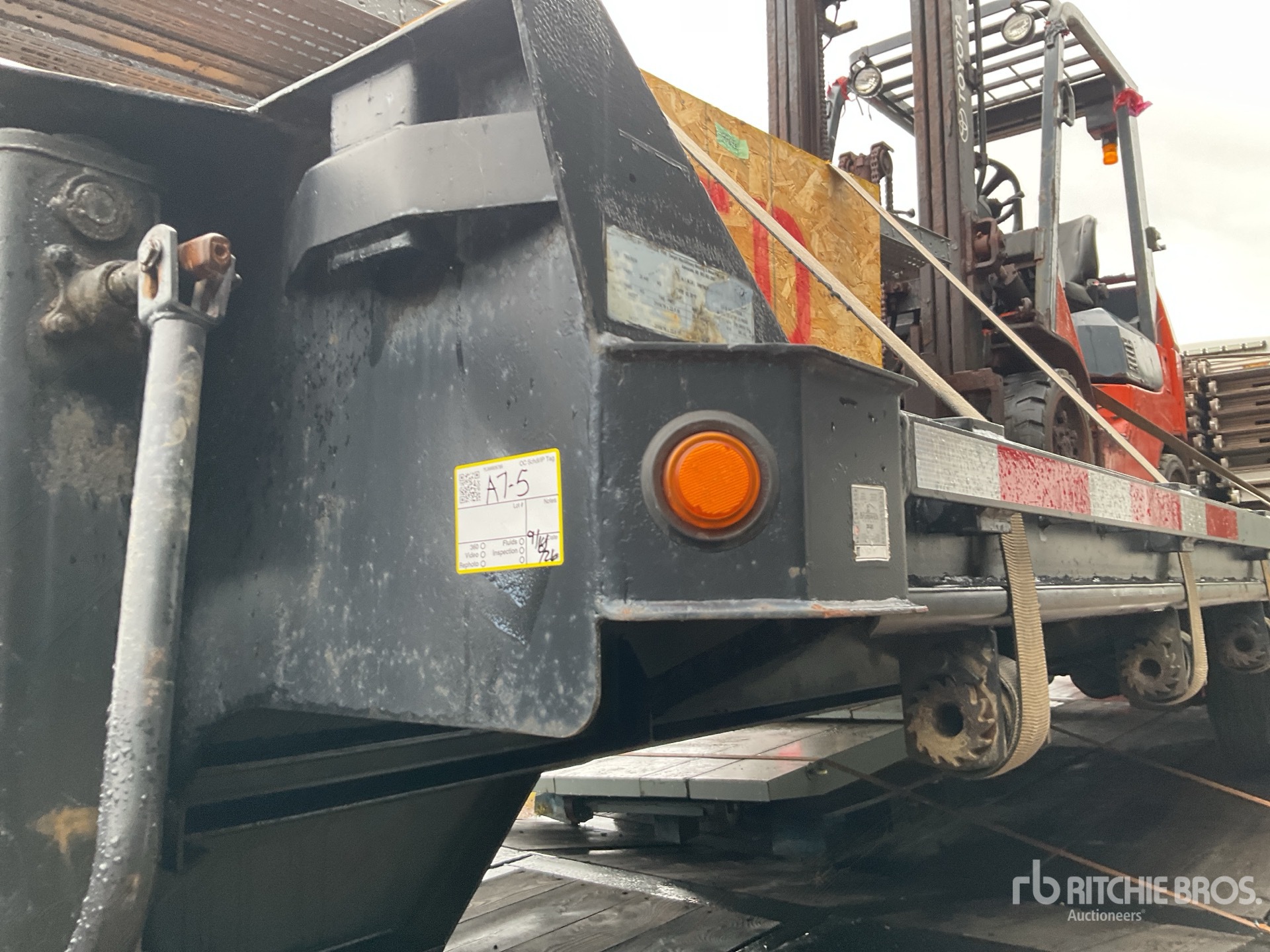 2010 Mac 30 FT T/A