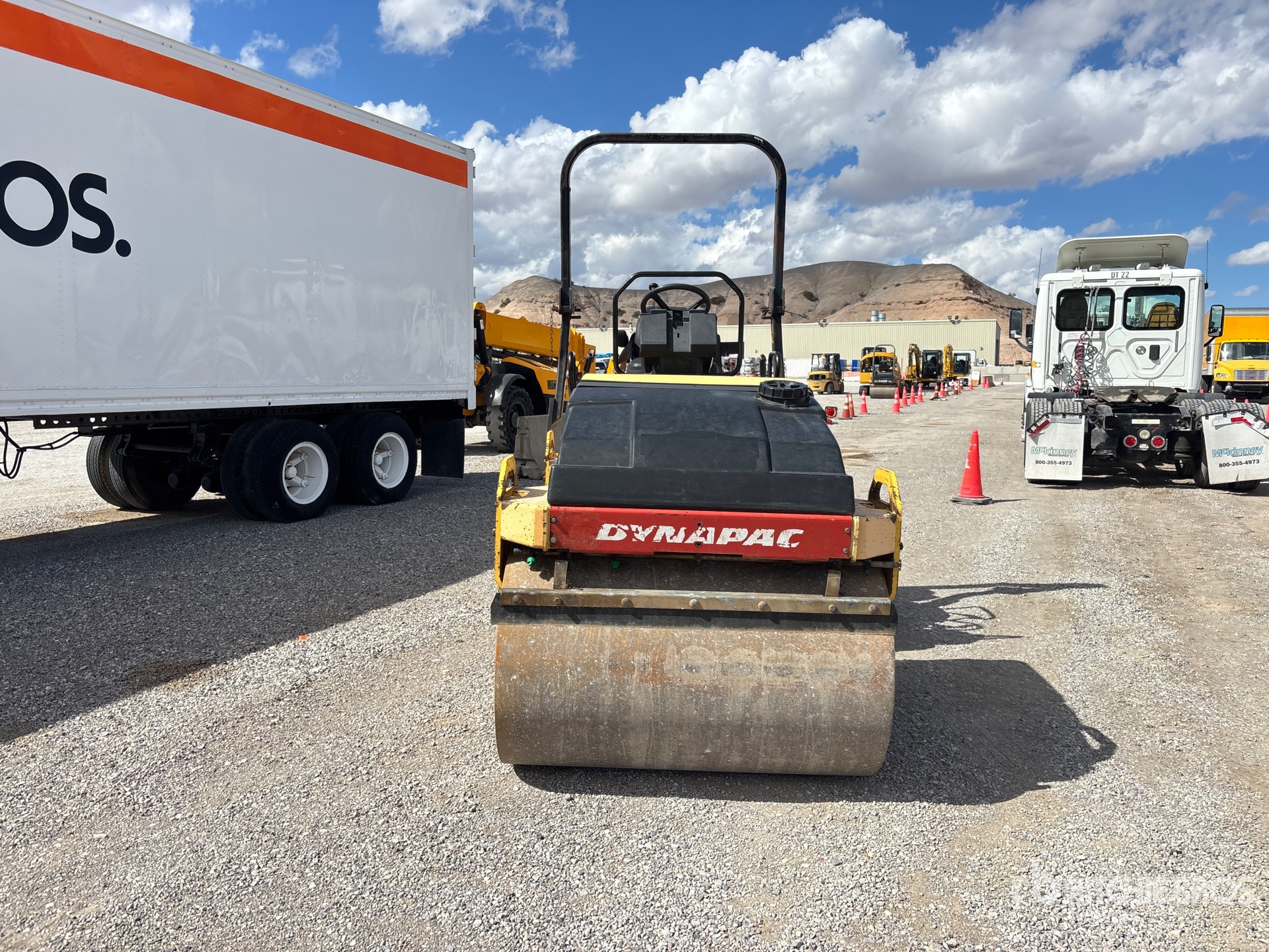 2003 Dynapac CC142
