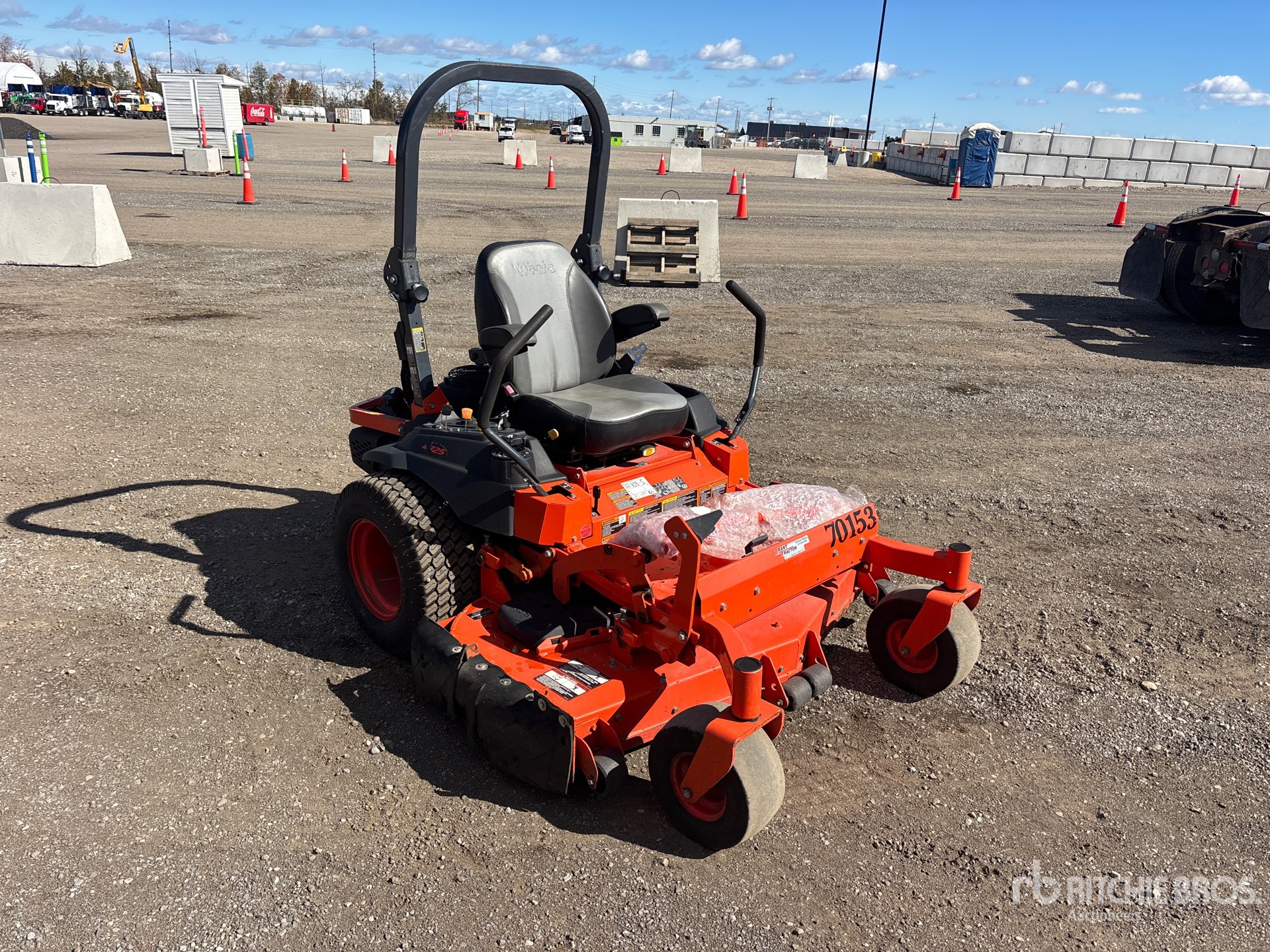 2014 Kubota Z725KH