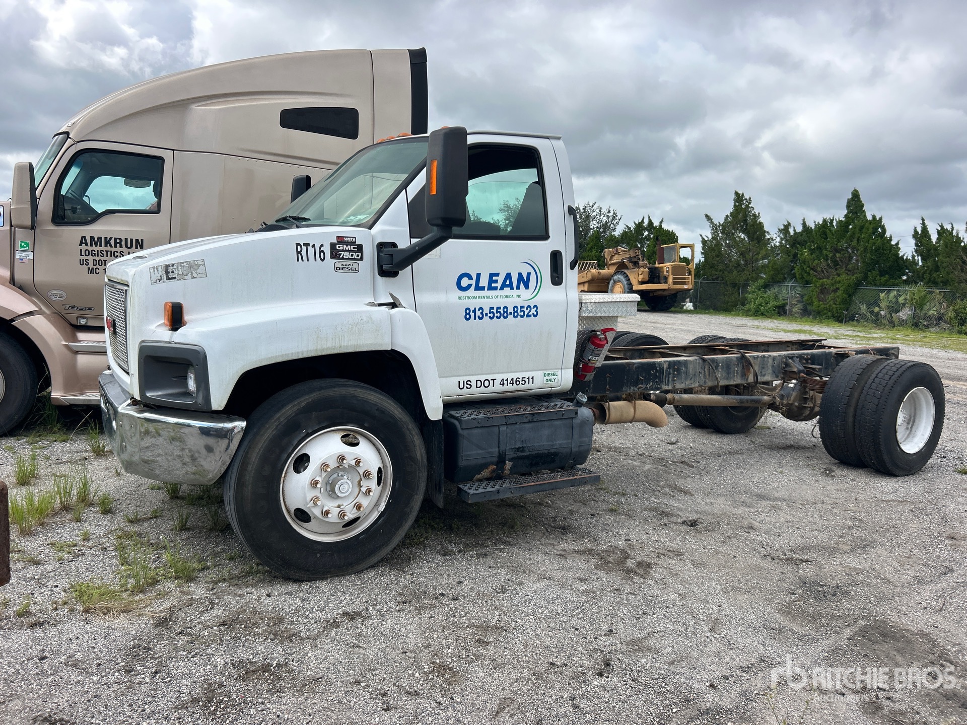 Photo of 2008 GMC C7500