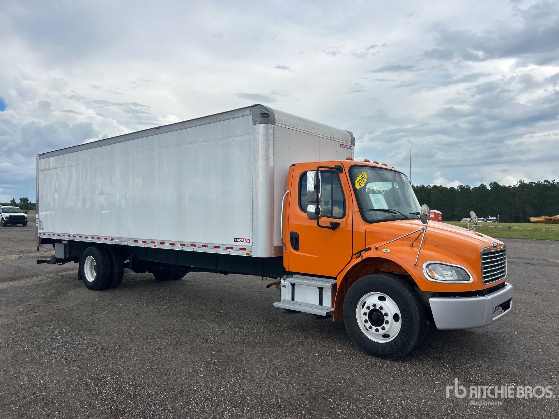 2020 Freightliner M2 106