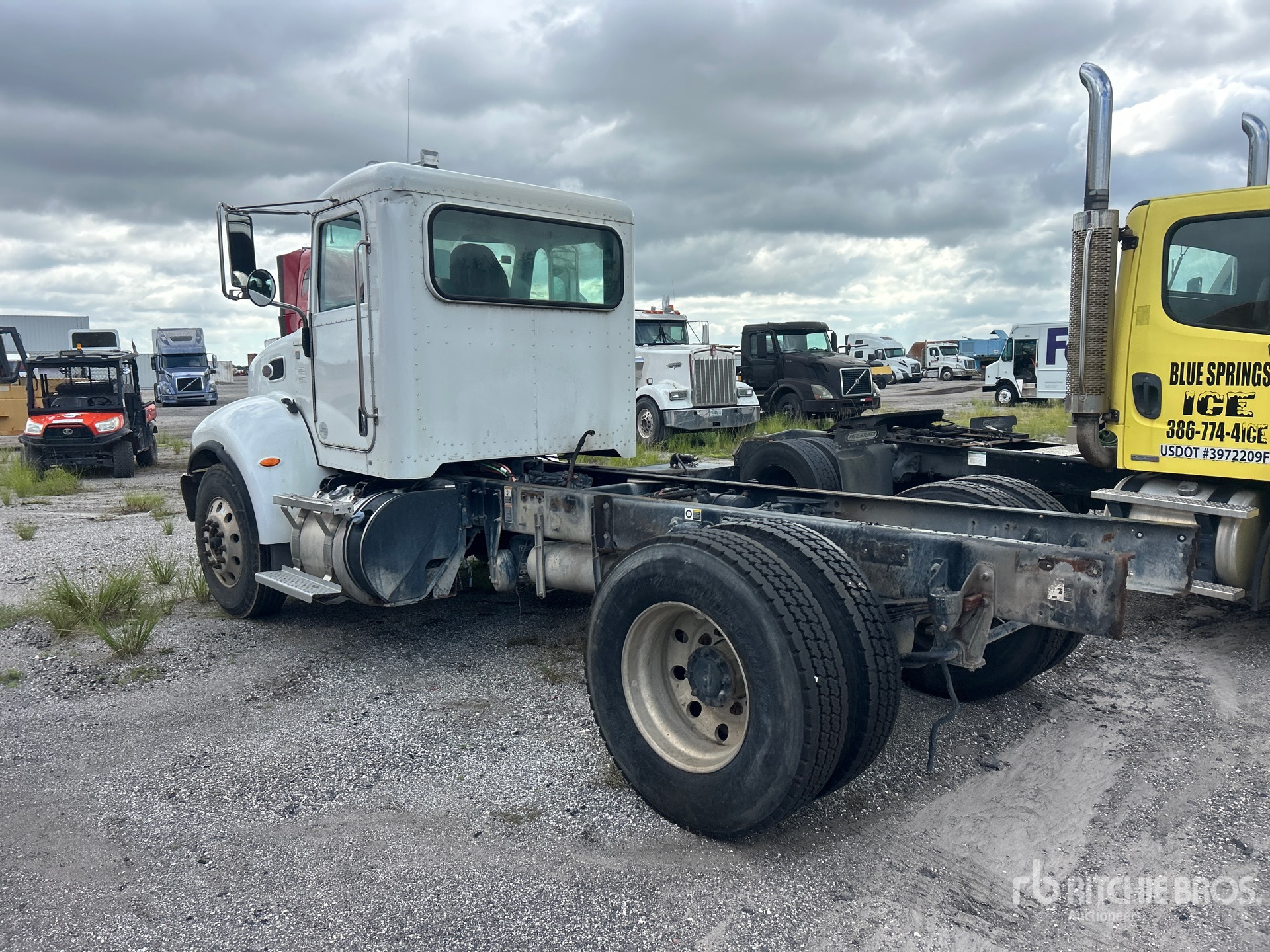 2016 Peterbilt 337
