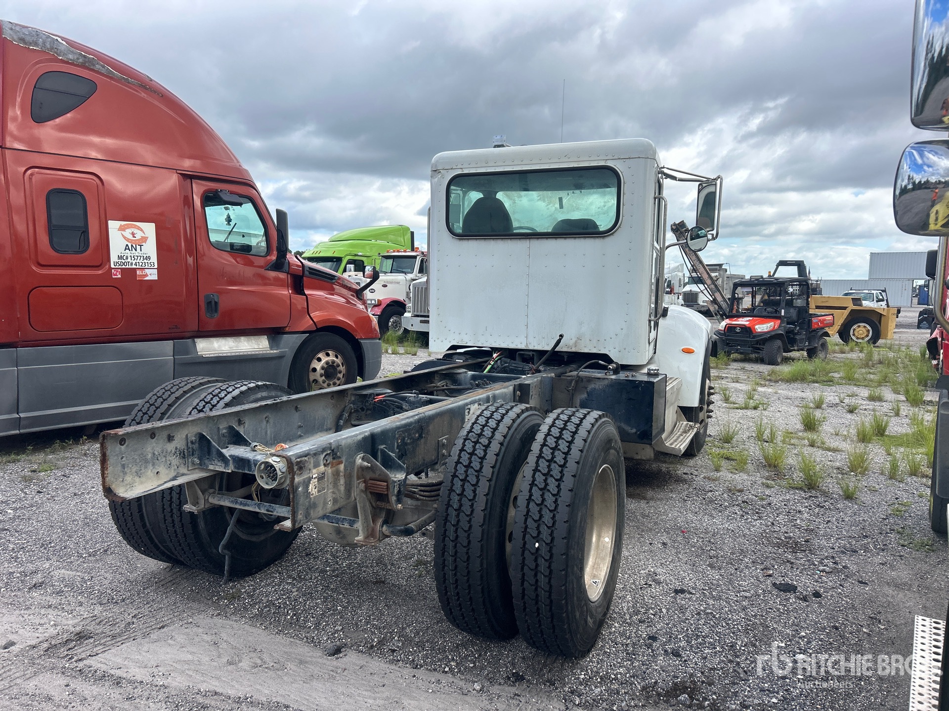 2016 Peterbilt 337